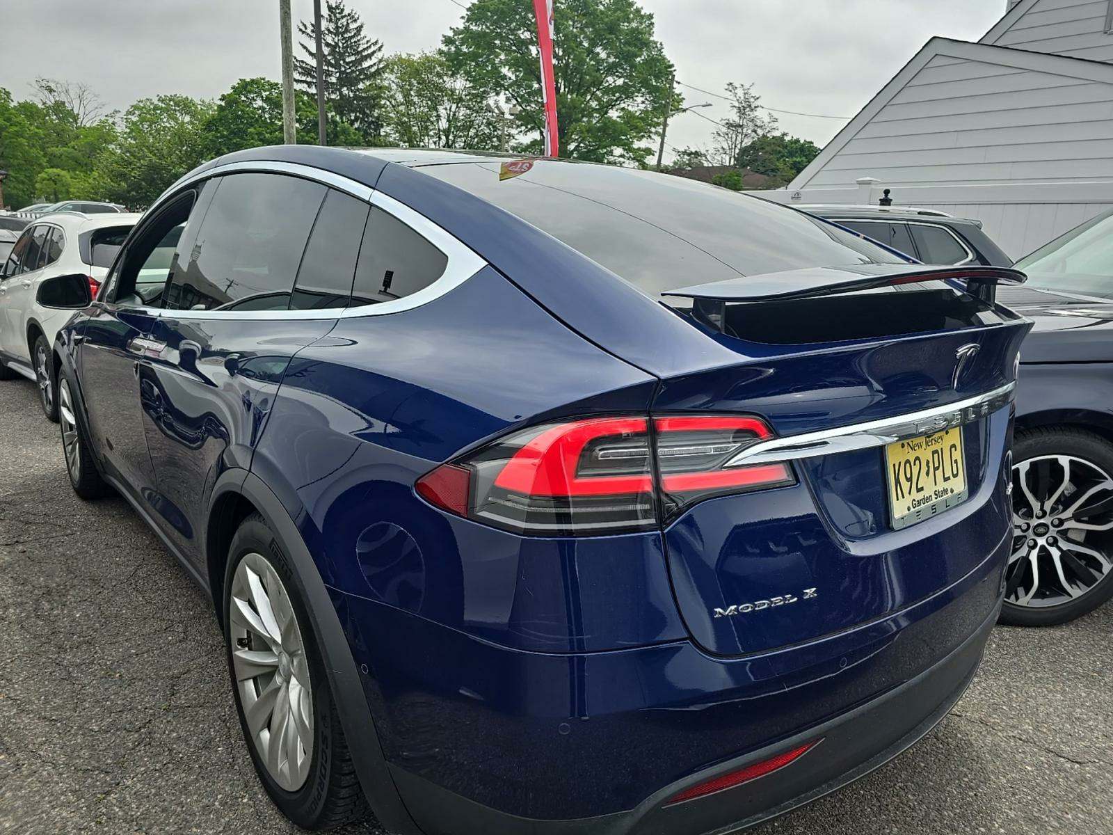 2018 Tesla Model X 75D AWD