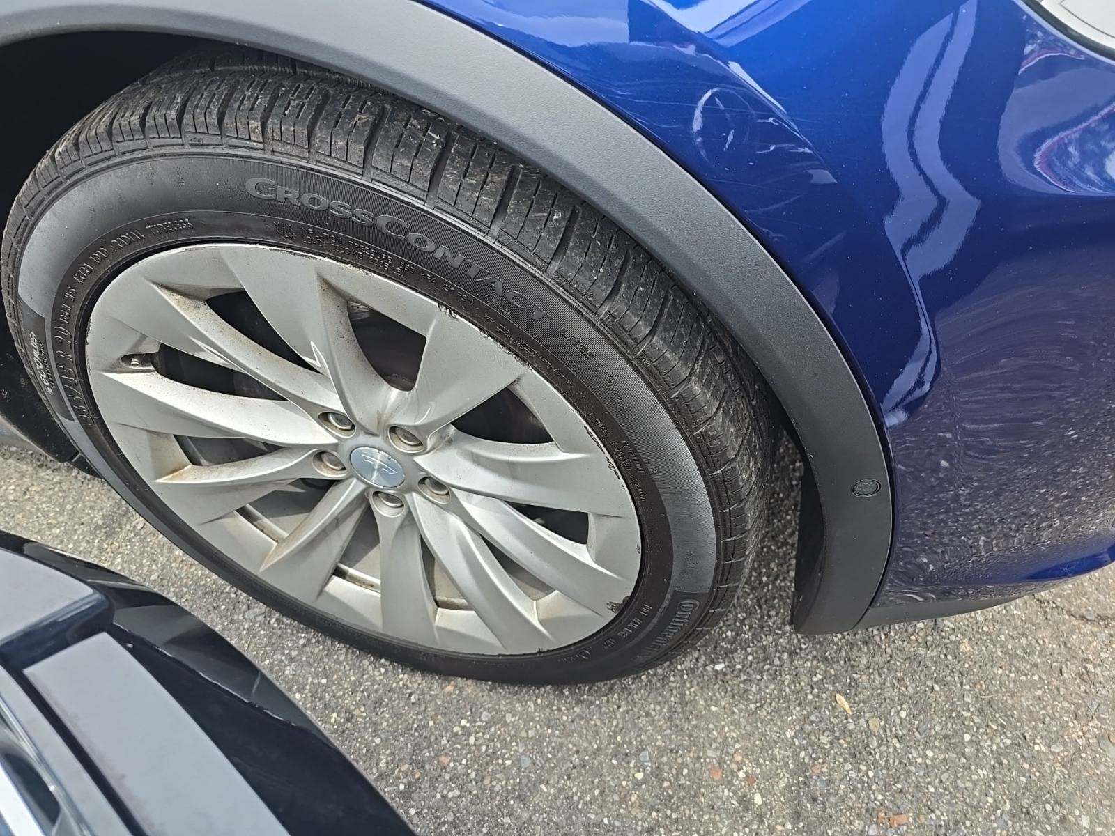 2018 Tesla Model X 75D AWD