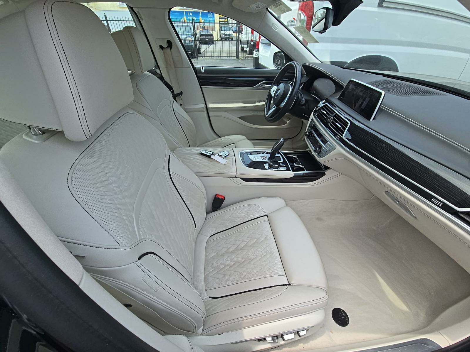 2022 BMW 7 Series 740i xDrive AWD