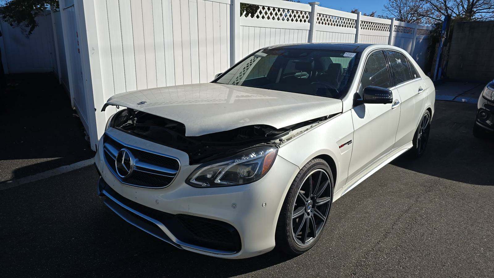 2014 Mercedes-Benz E 63 AMG S 4MATIC Sedan