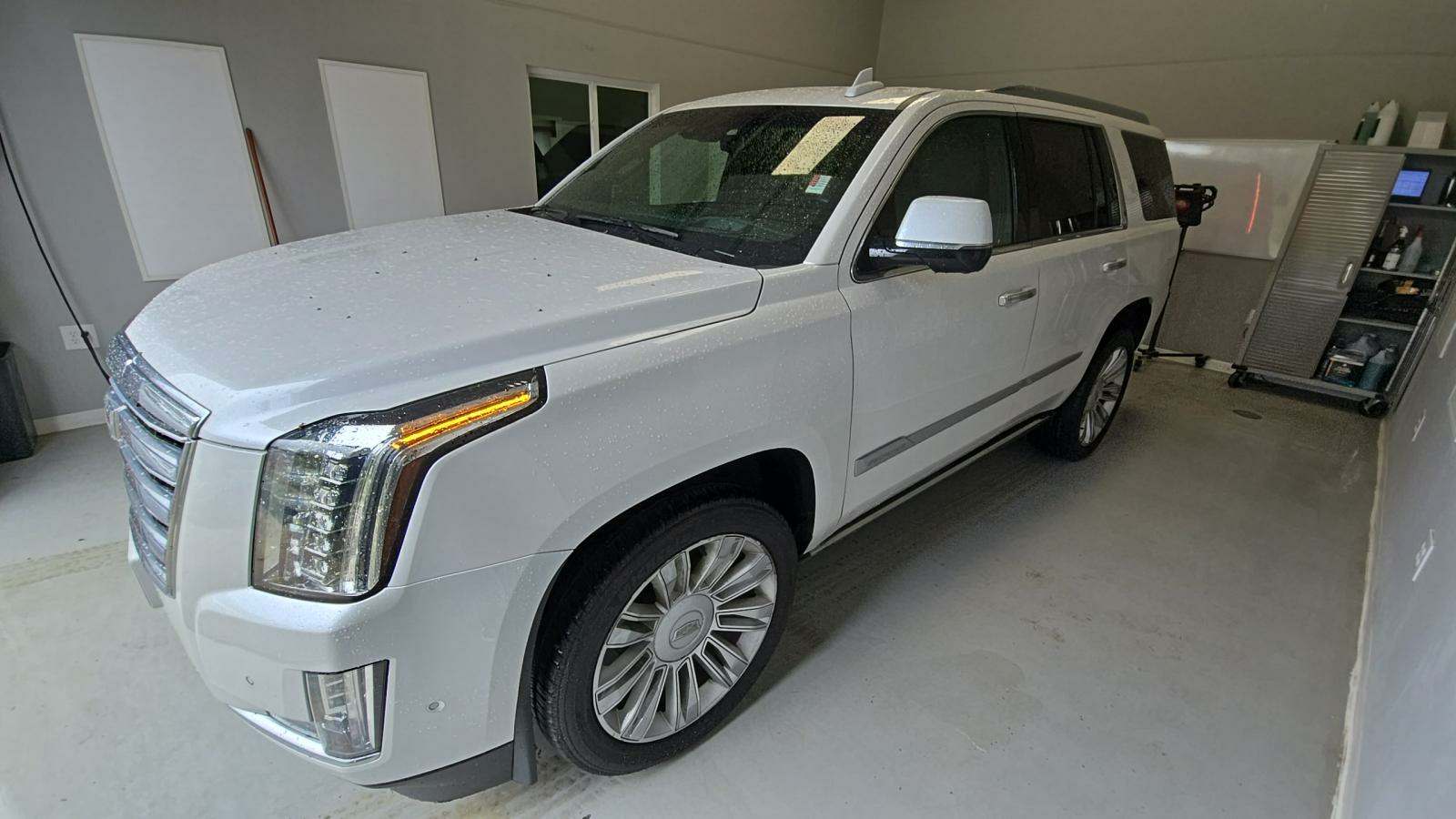 2018 Cadillac Escalade Platinum AWD