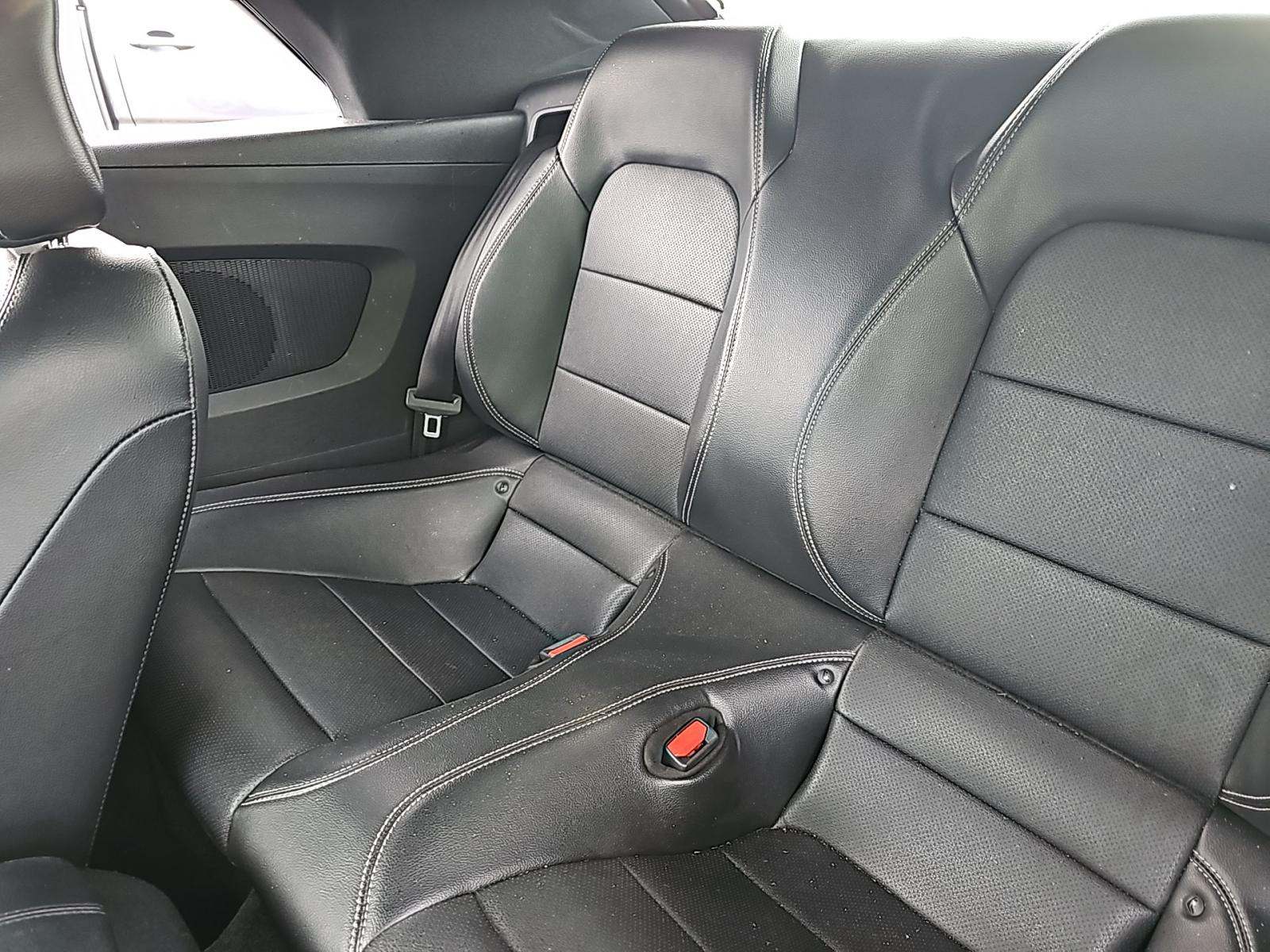 2023 Ford Mustang EcoBoost Premium RWD