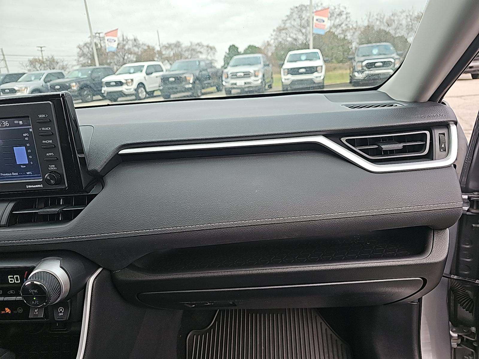 2022 Toyota RAV4 XLE AWD