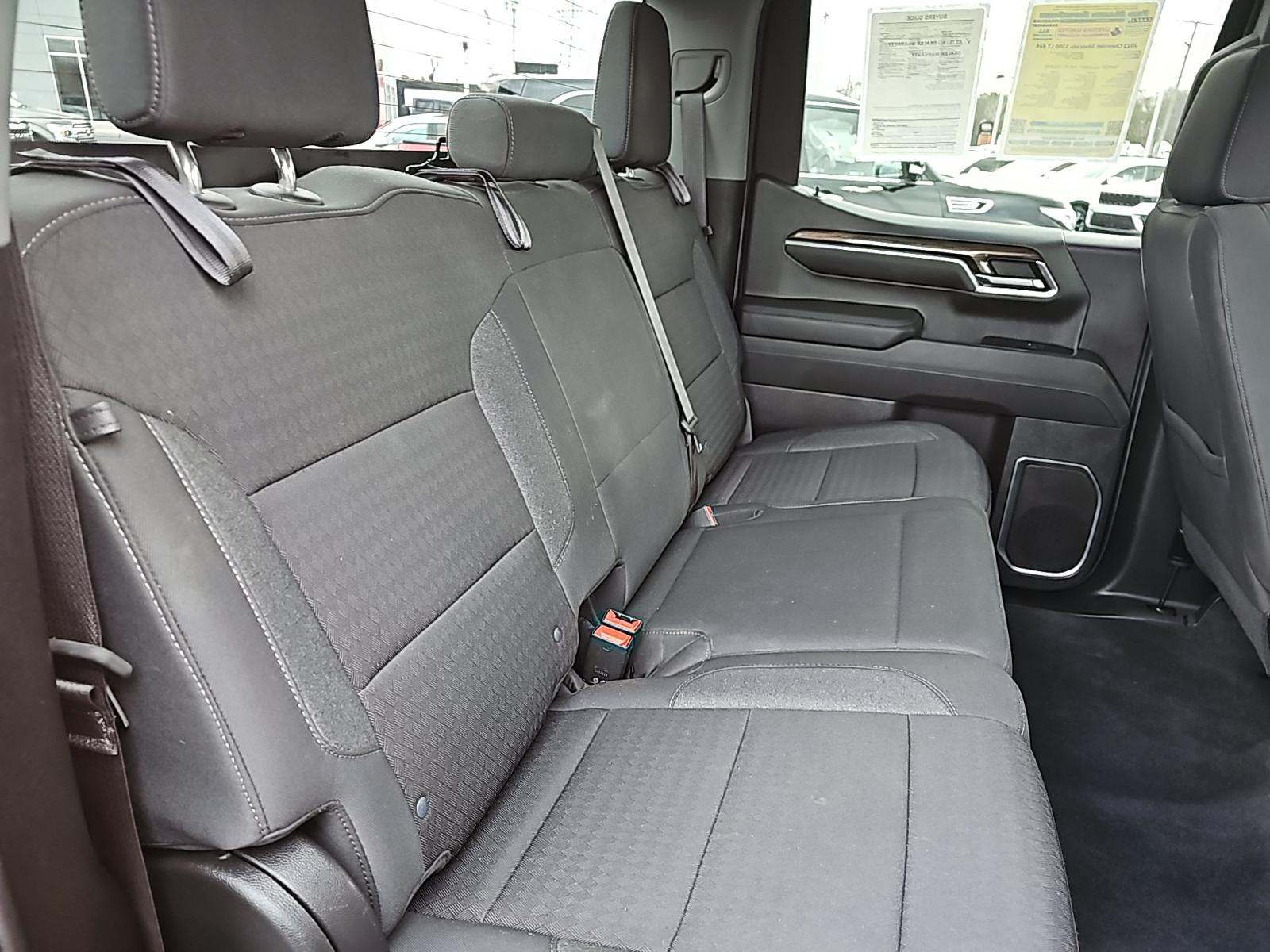 2023 Chevrolet Silverado 1500 LT AWD