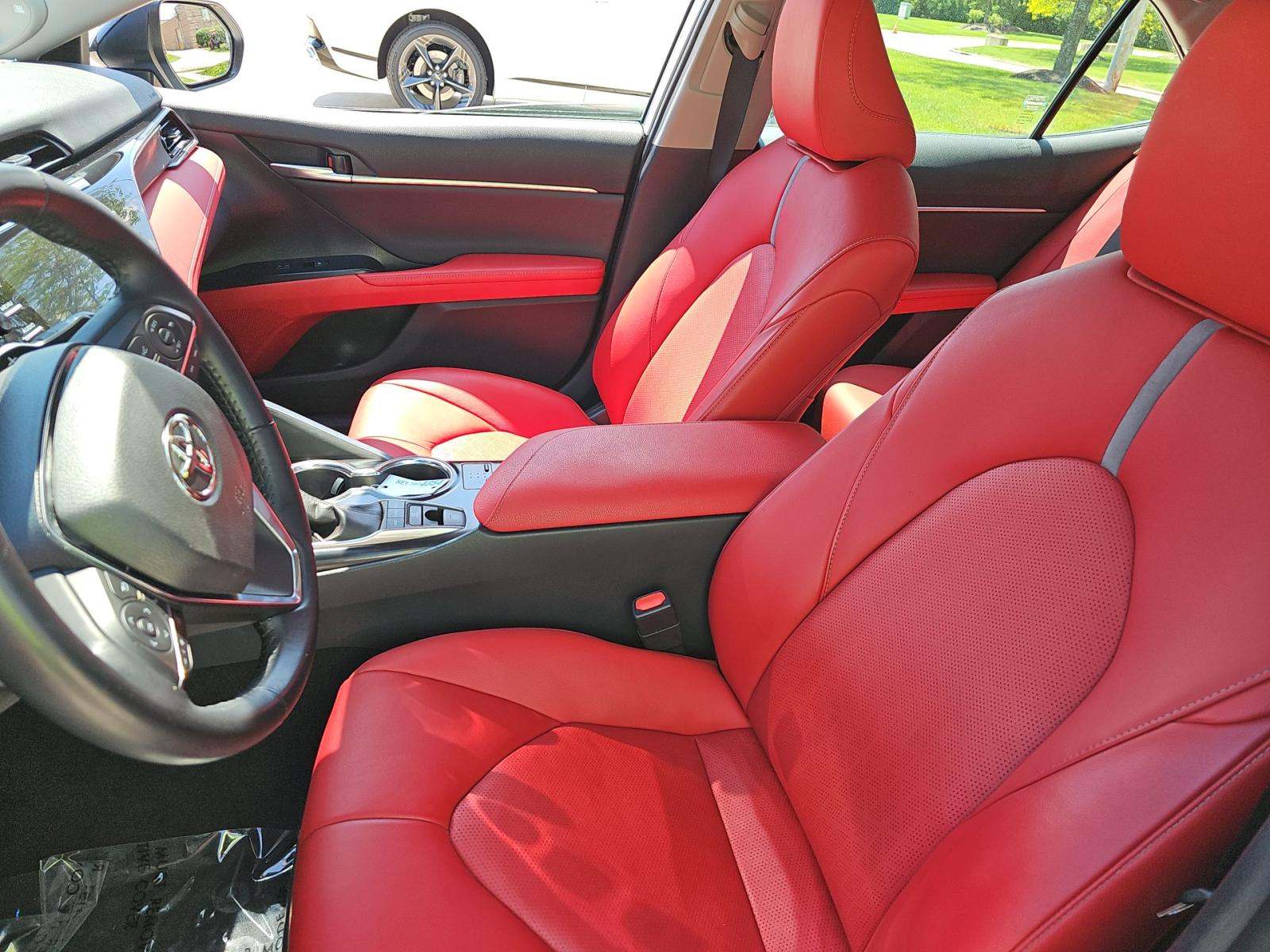 TOYOTA CAMRY - 2