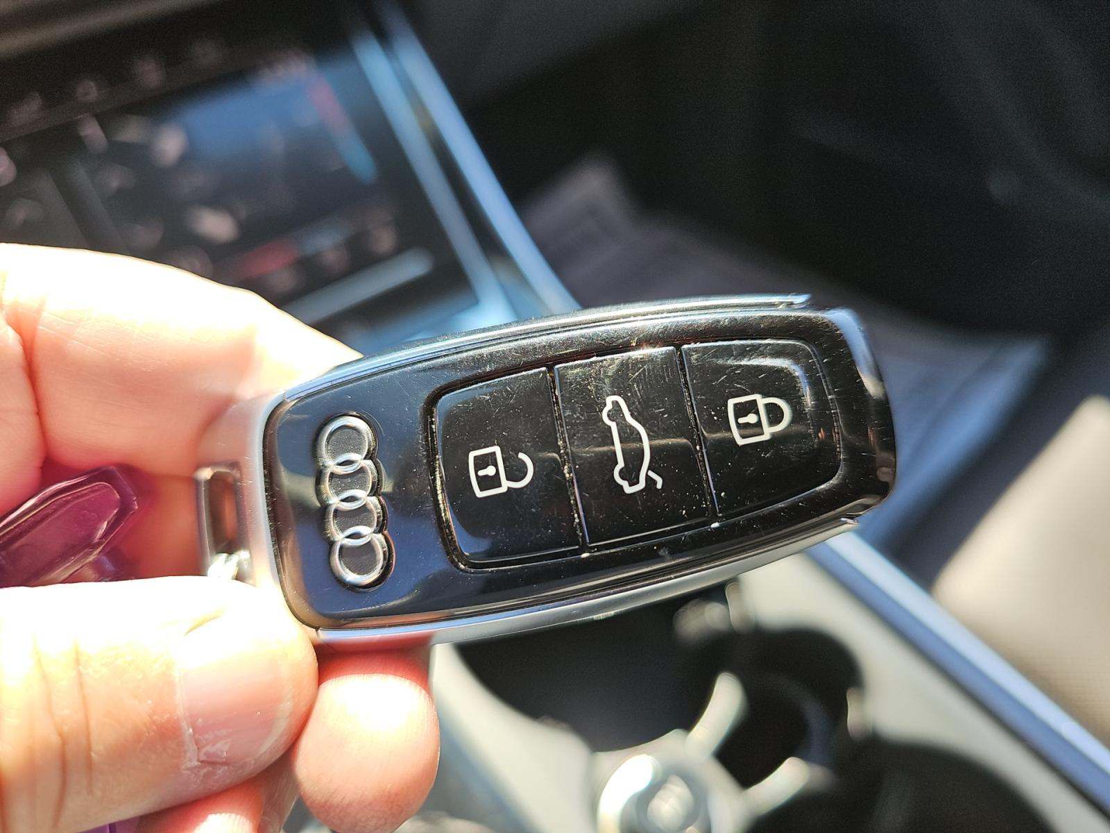 2019 Audi Q8 Prestige AWD
