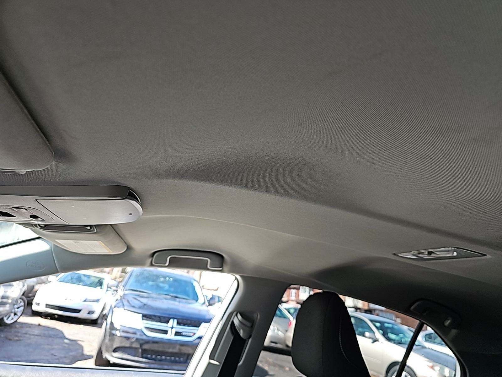 2021 Toyota Camry LE FWD