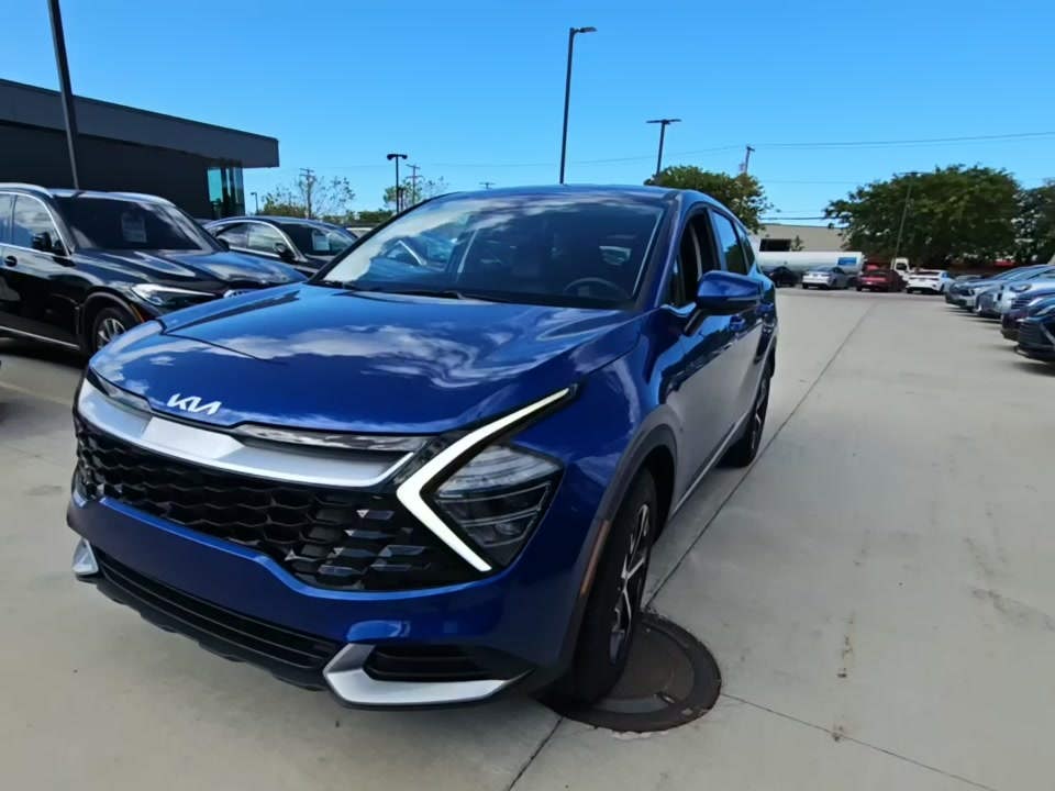 2024 Kia Sportage EX FWD