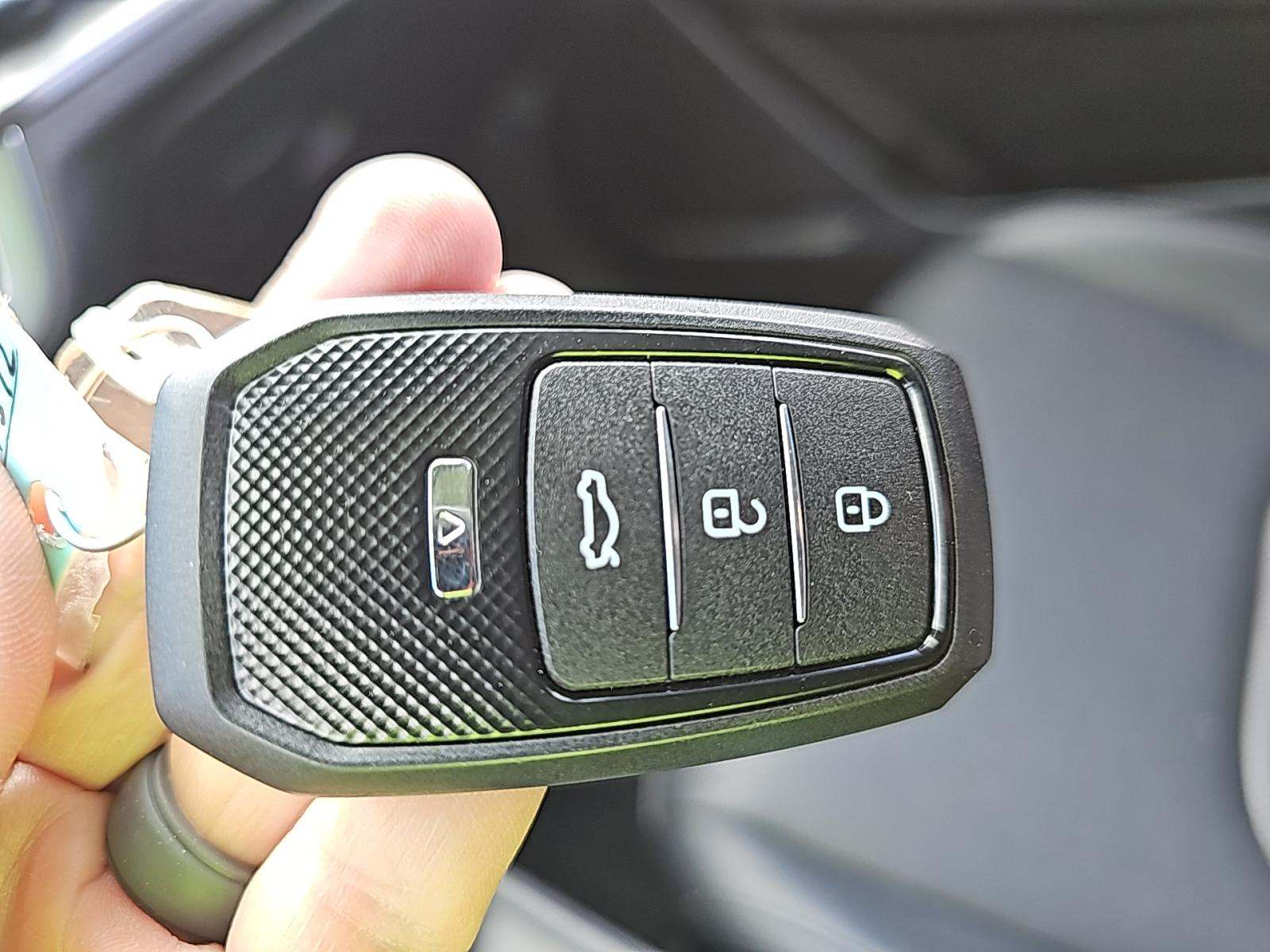 2024 Kia Sportage EX FWD