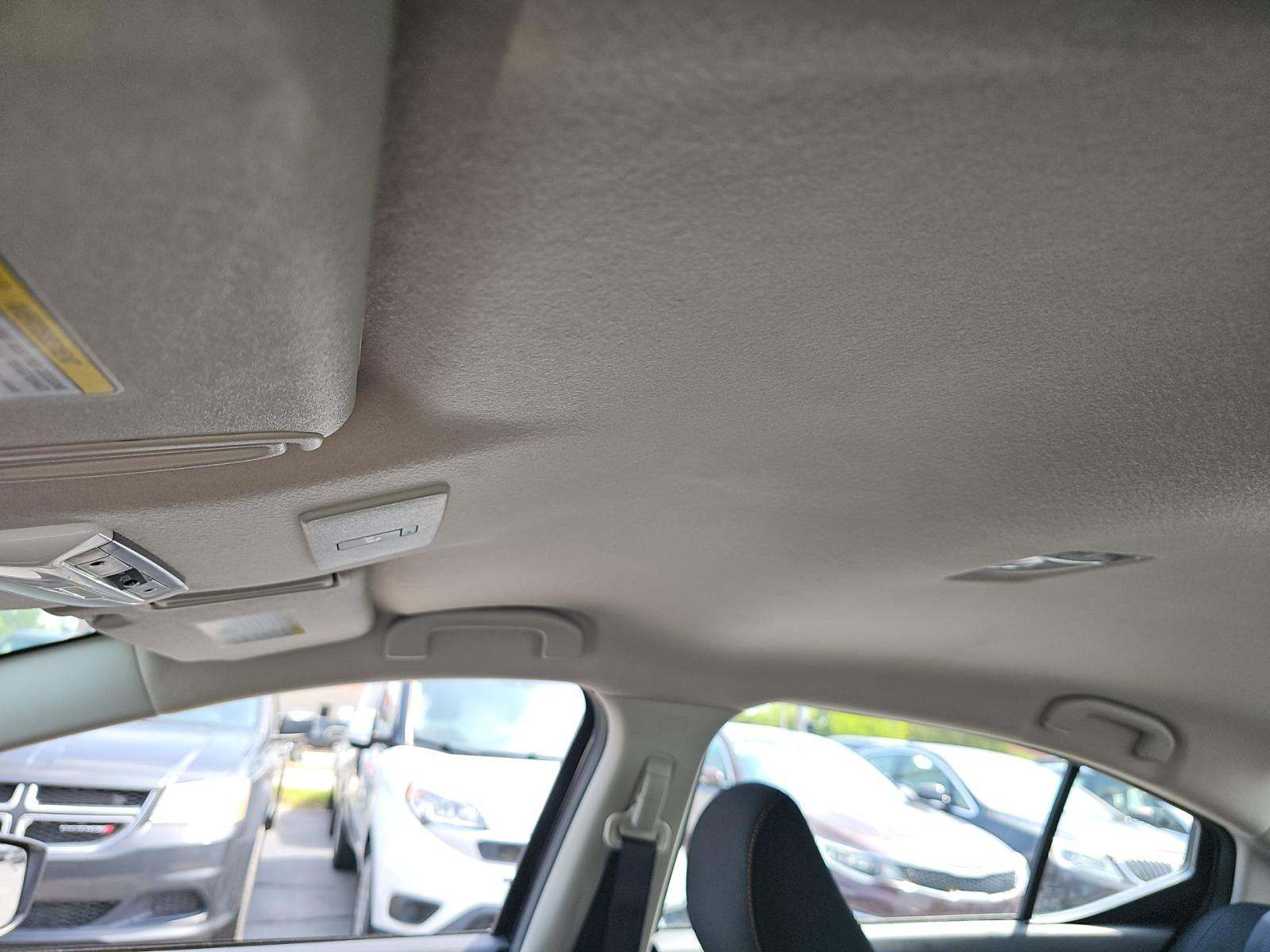 NISSAN VERSA - 7
