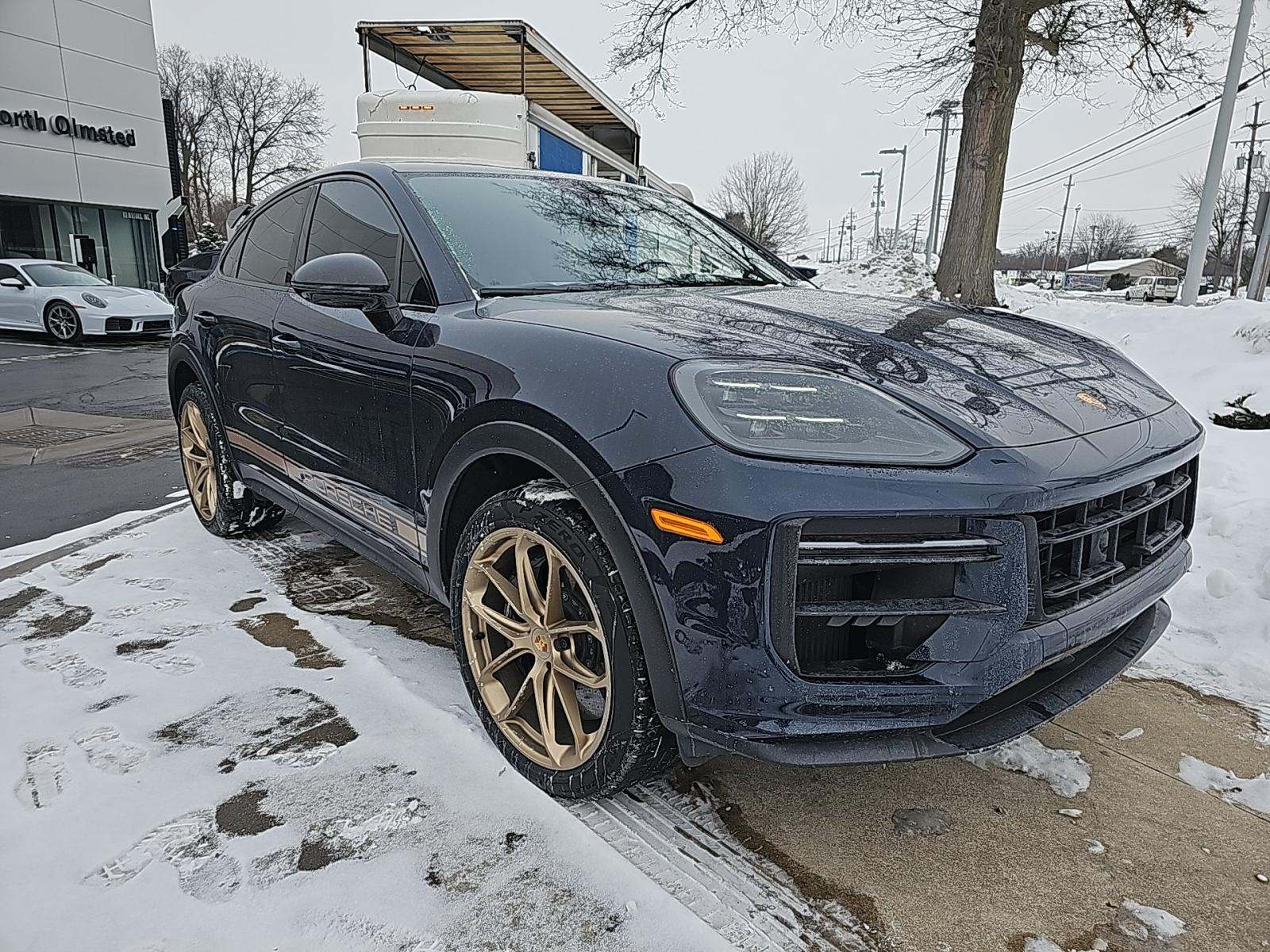 Porsche Cayenne Turbo GT снимка Porsche Cayenne Turbo GT