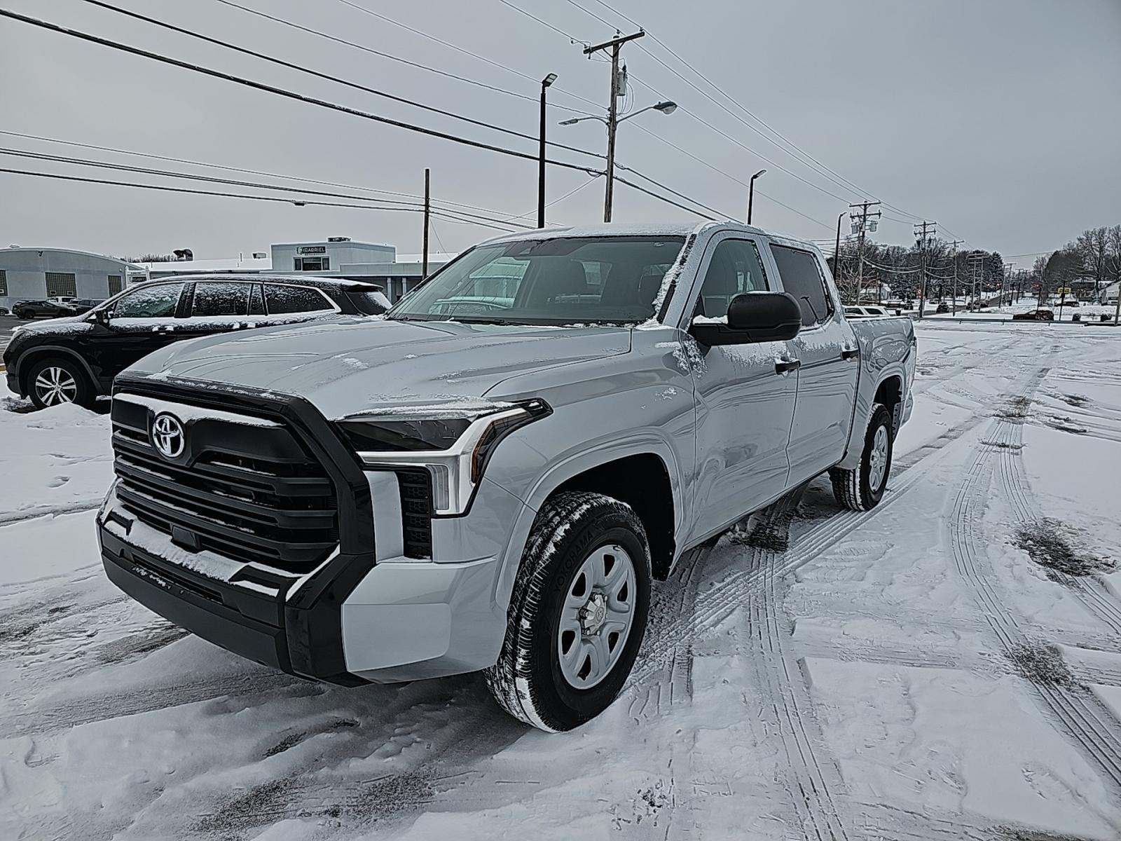 2023 Toyota Tundra SR AWD