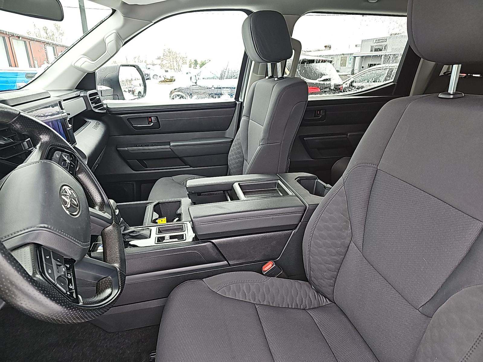 2023 Toyota Tundra SR AWD