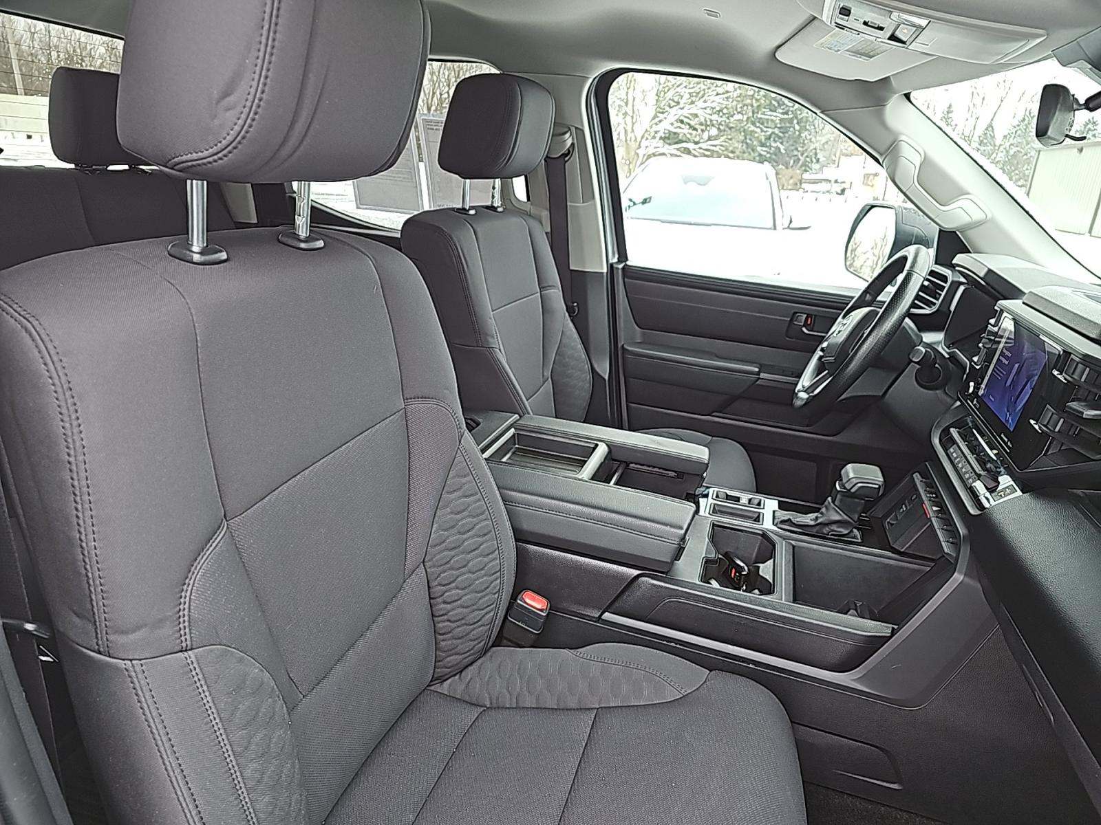 2023 Toyota Tundra SR AWD