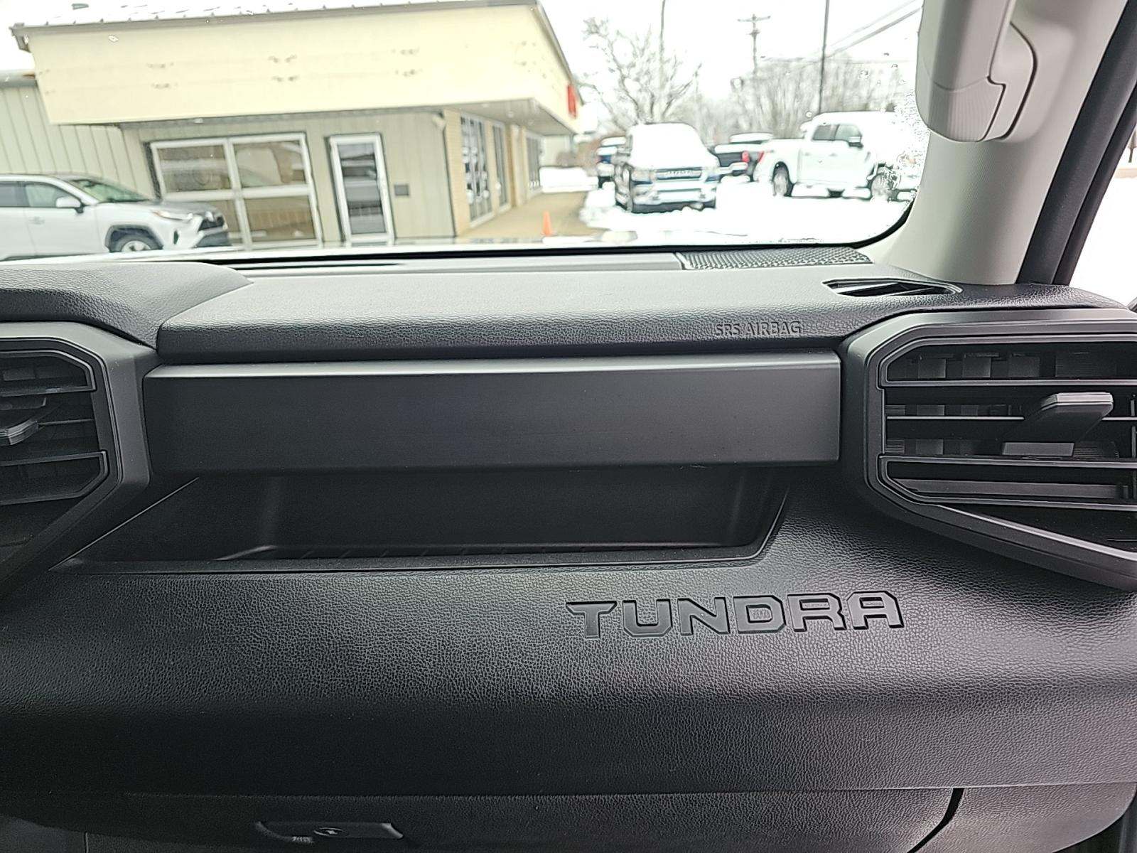 2023 Toyota Tundra SR AWD