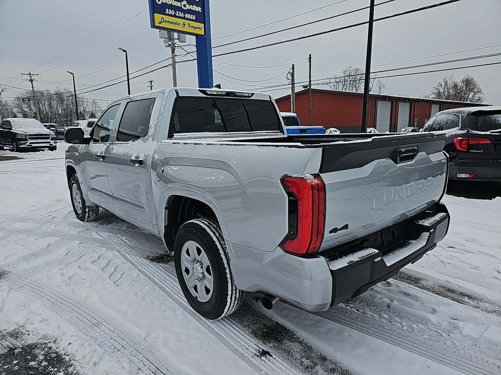 2023 Toyota Tundra SR AWD