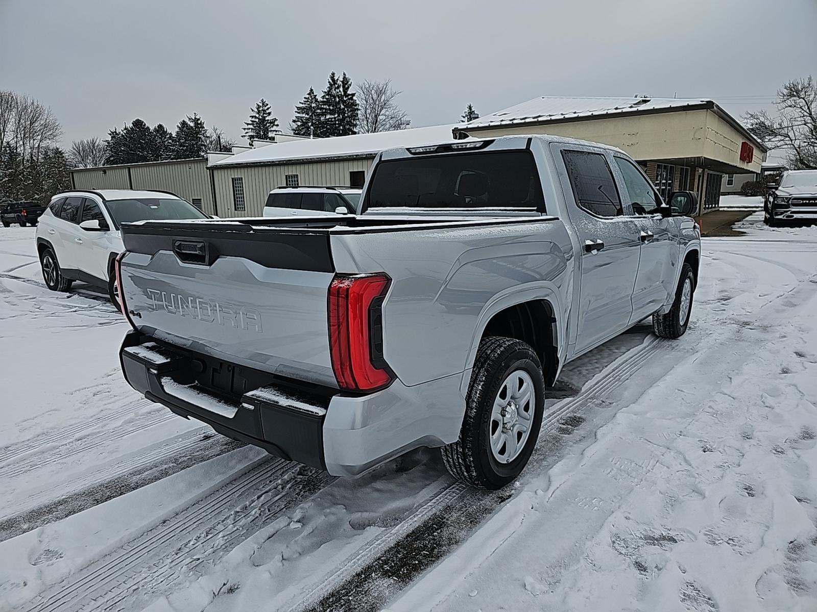 2023 Toyota Tundra SR AWD