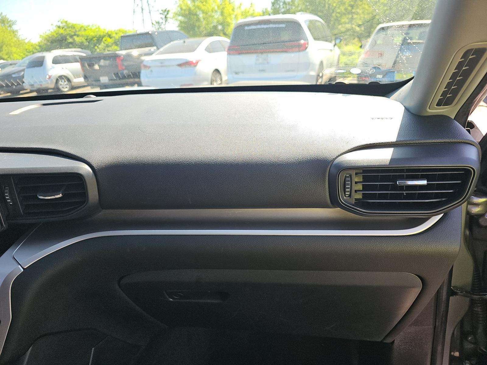 2022 Ford Explorer XLT RWD