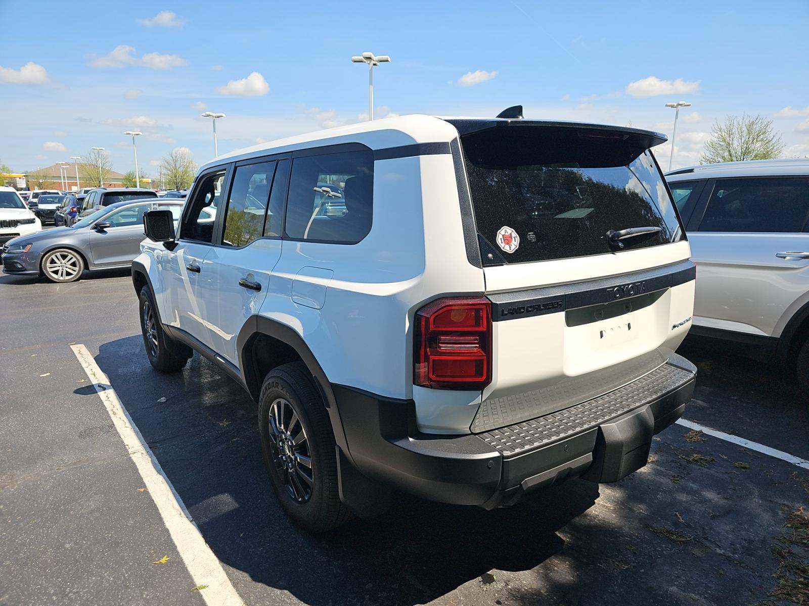 TOYOTA LAND CRUISER - 2