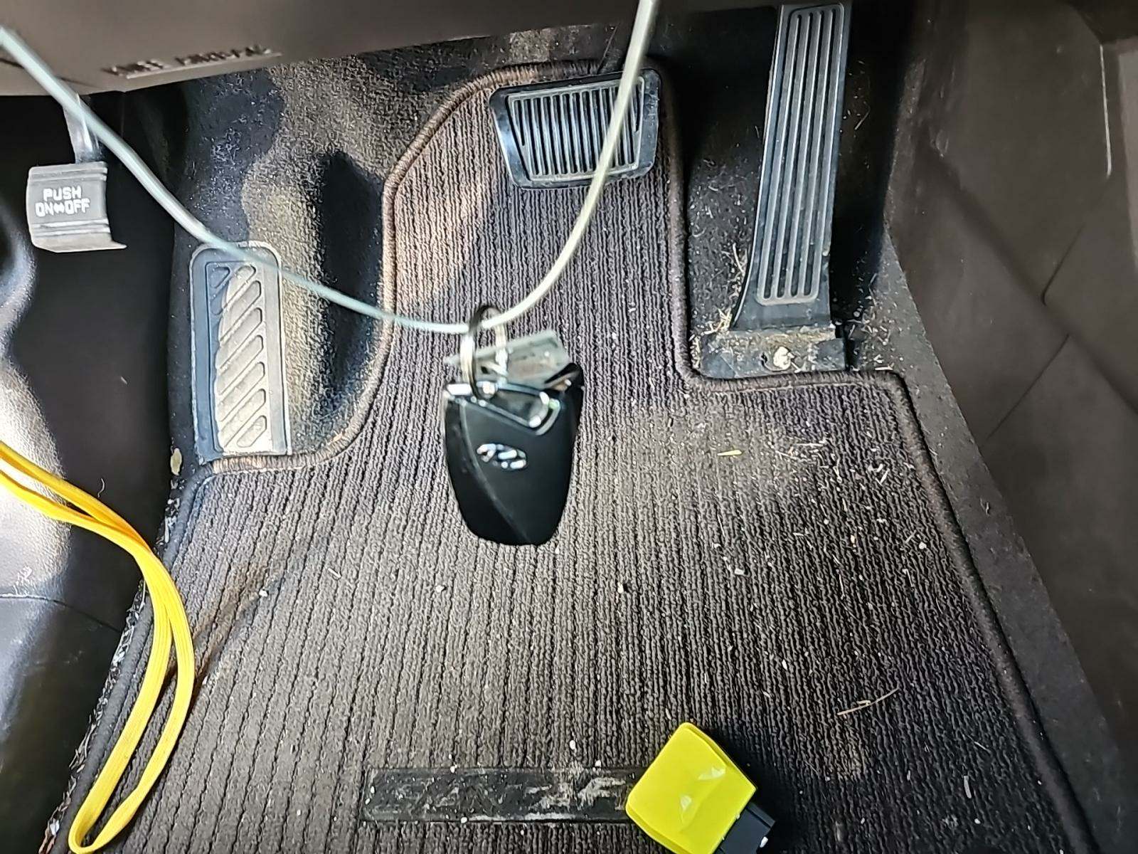 2014 Hyundai Santa Fe Sport Base AWD