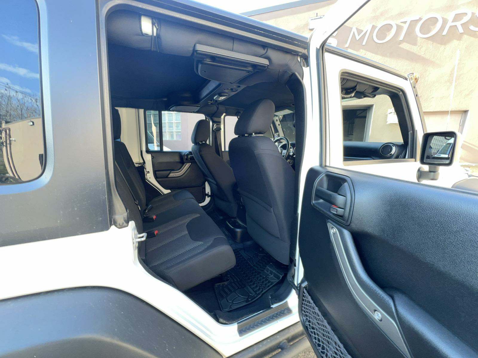 2016 Jeep Wrangler Black Bear AWD