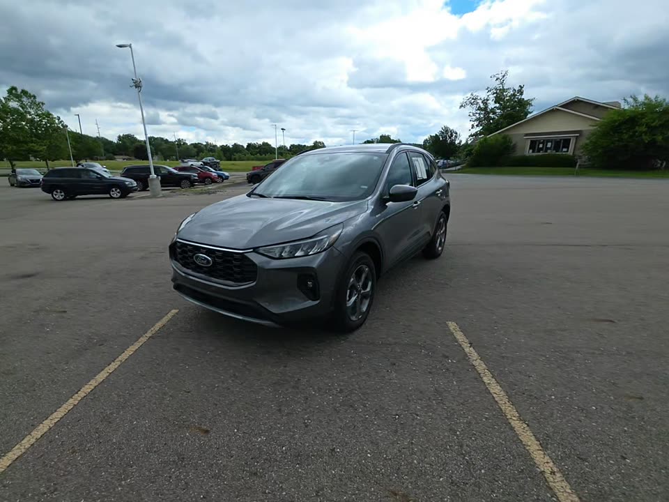 2025 Ford Escape ST-Line Select AWD