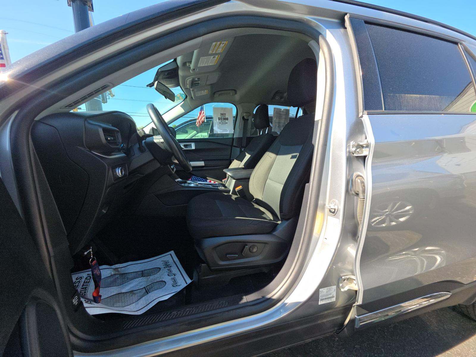 FORD EXPLORER - 6