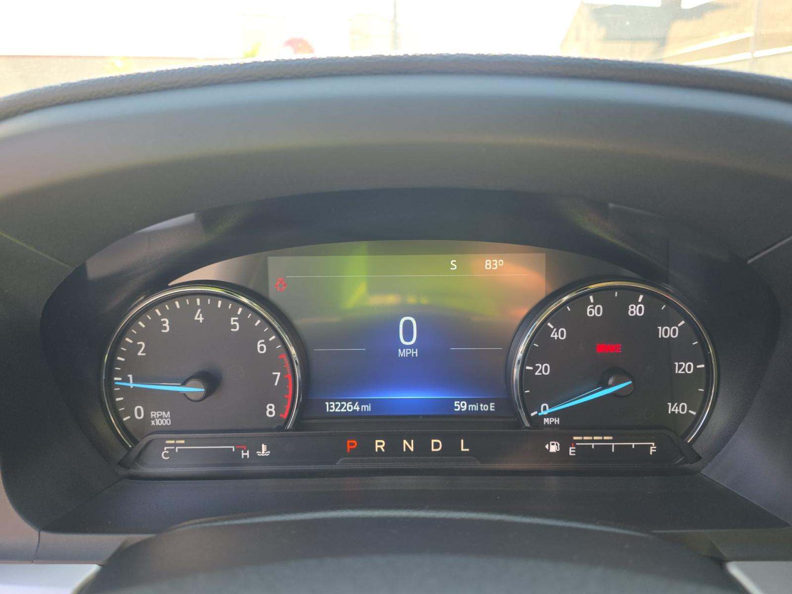 FORD EXPLORER - 9