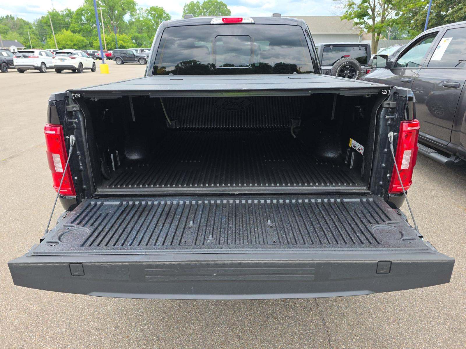 2023 Ford F-150 Hybrid XLT AWD