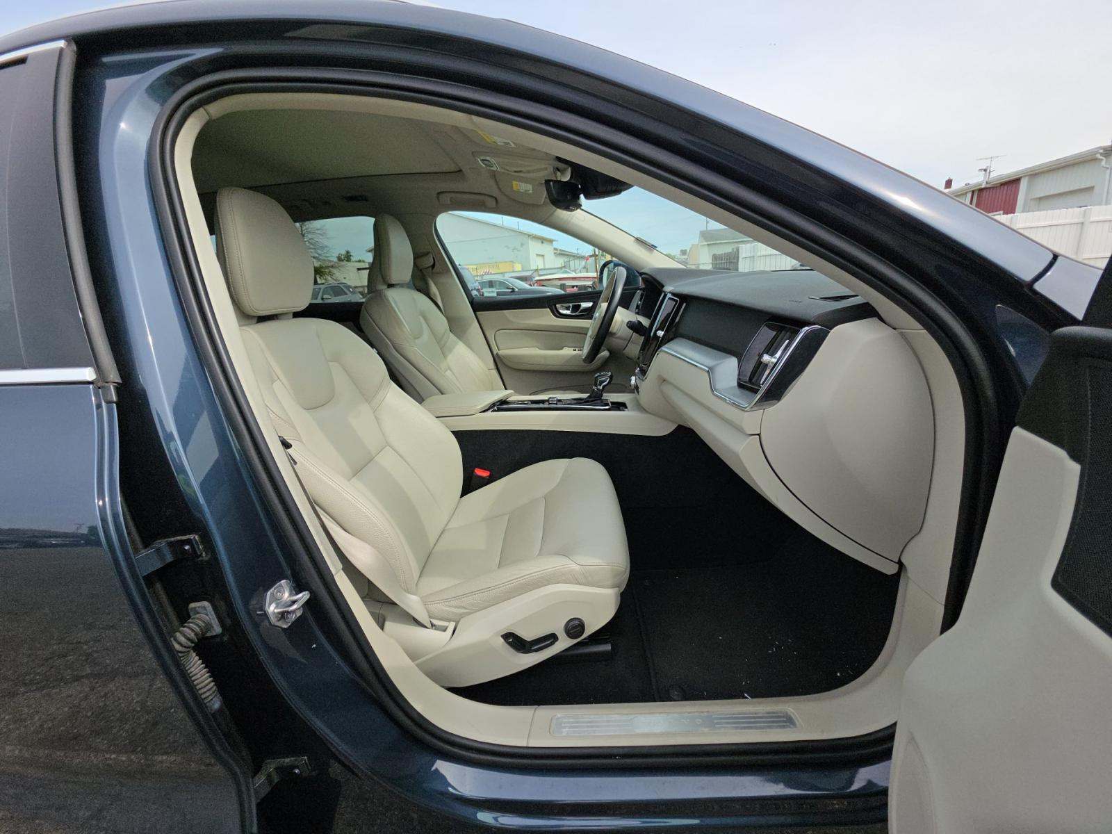 2019 Volvo XC60 T5 Momentum 101330 miles