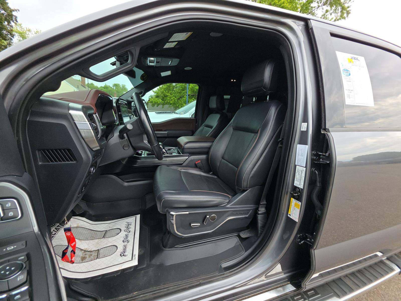 2022 Ford F-150 Hybrid Lariat AWD