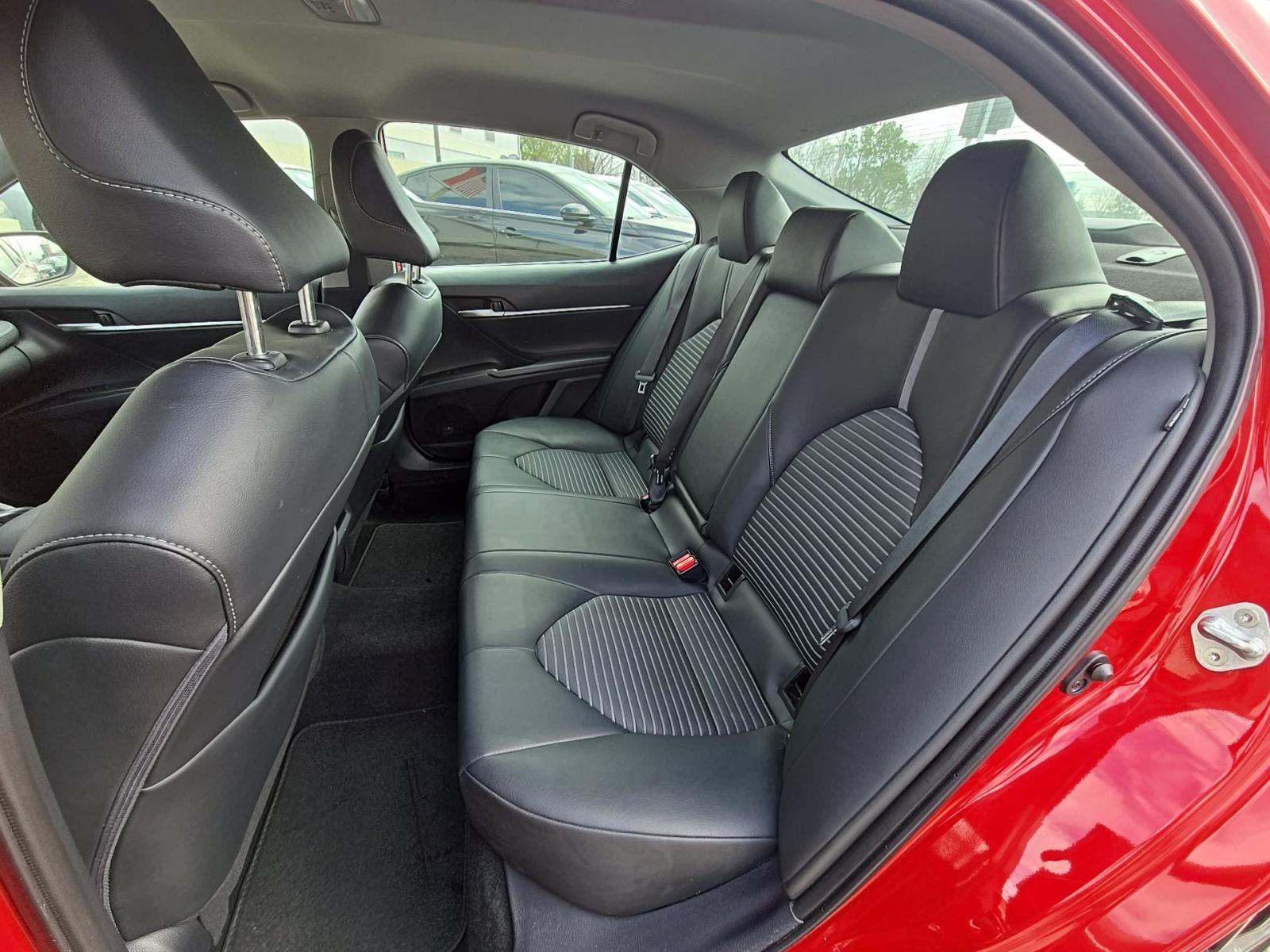 2023 Toyota Camry SE FWD