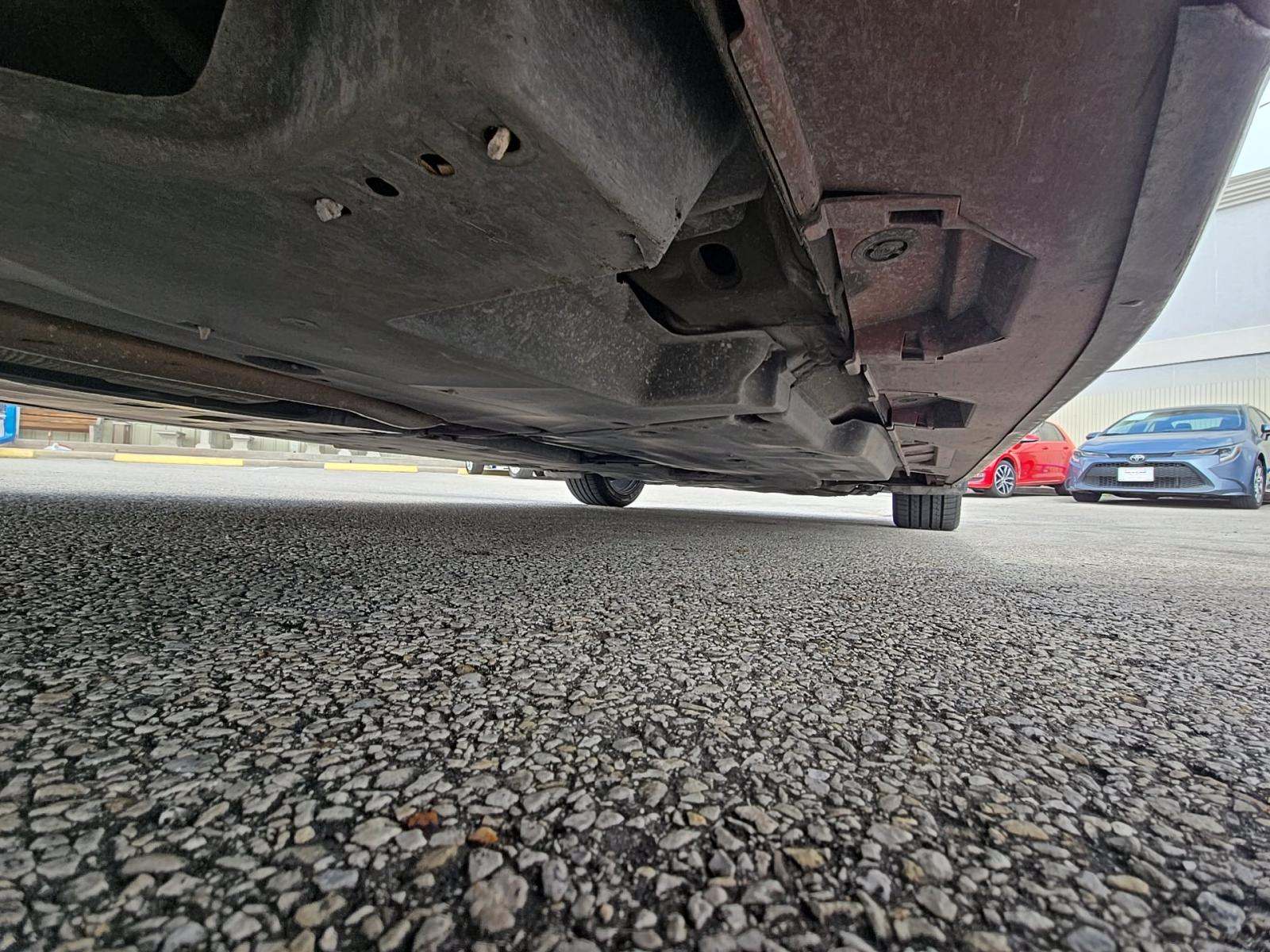 2023 Toyota Camry SE FWD