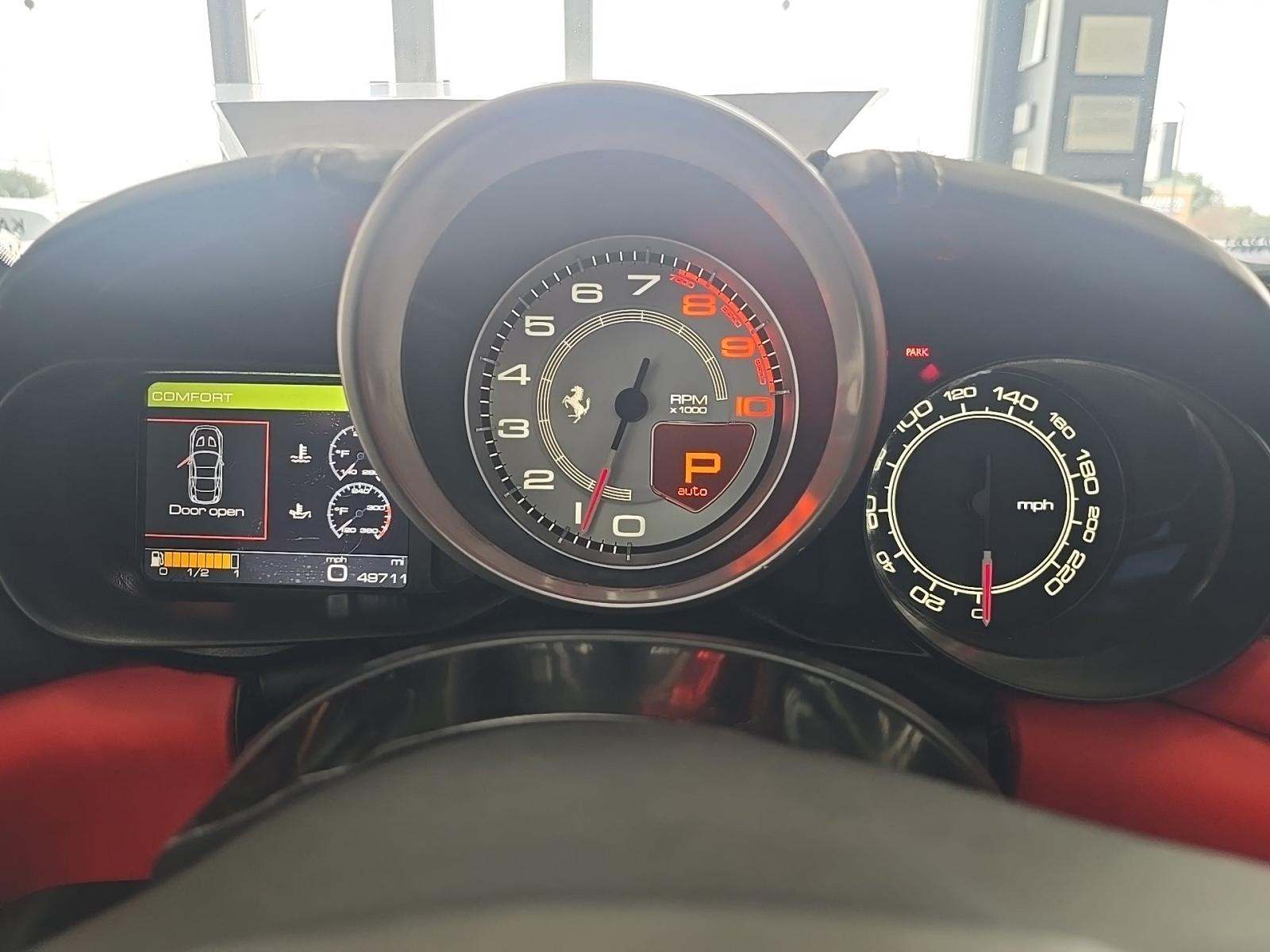 2015 Ferrari California Base RWD