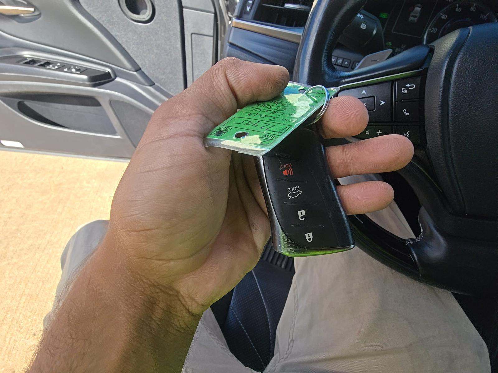 2019 Lexus ES ES 300h Luxury FWD