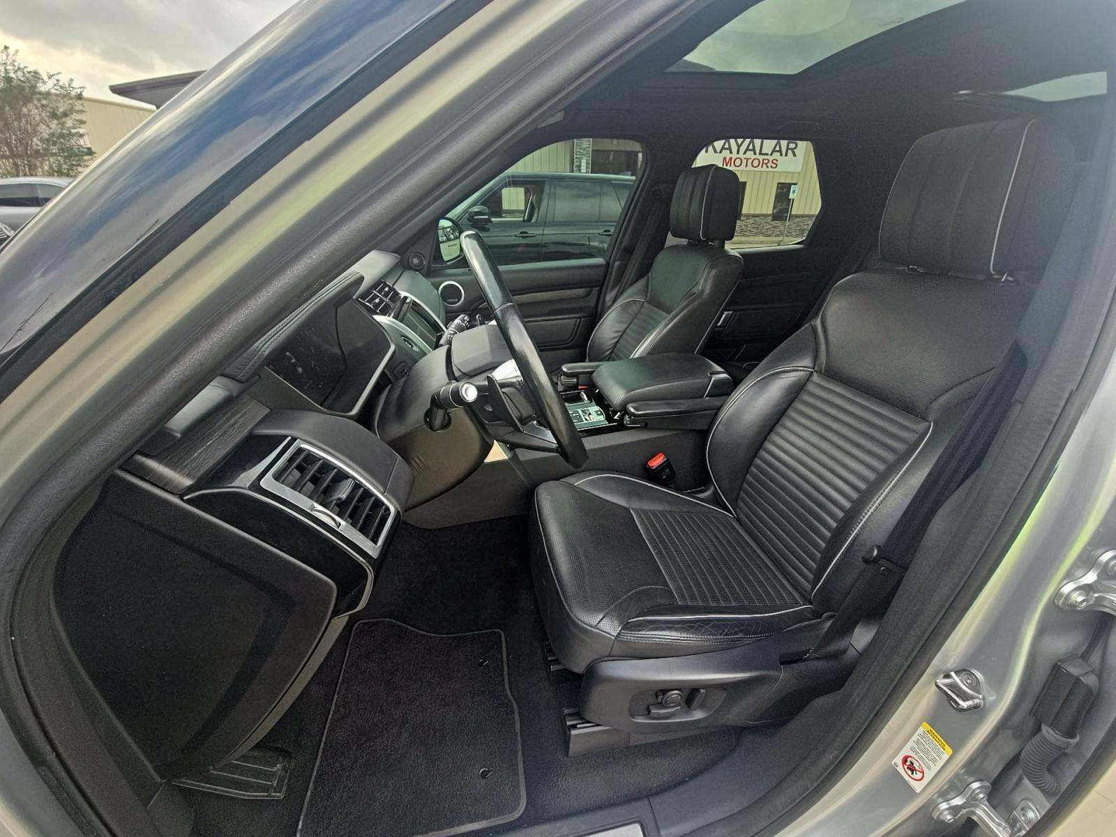 2019 Land Rover Discovery HSE Luxury AWD