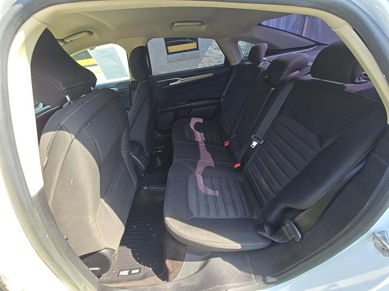 FORD FUSION - 9