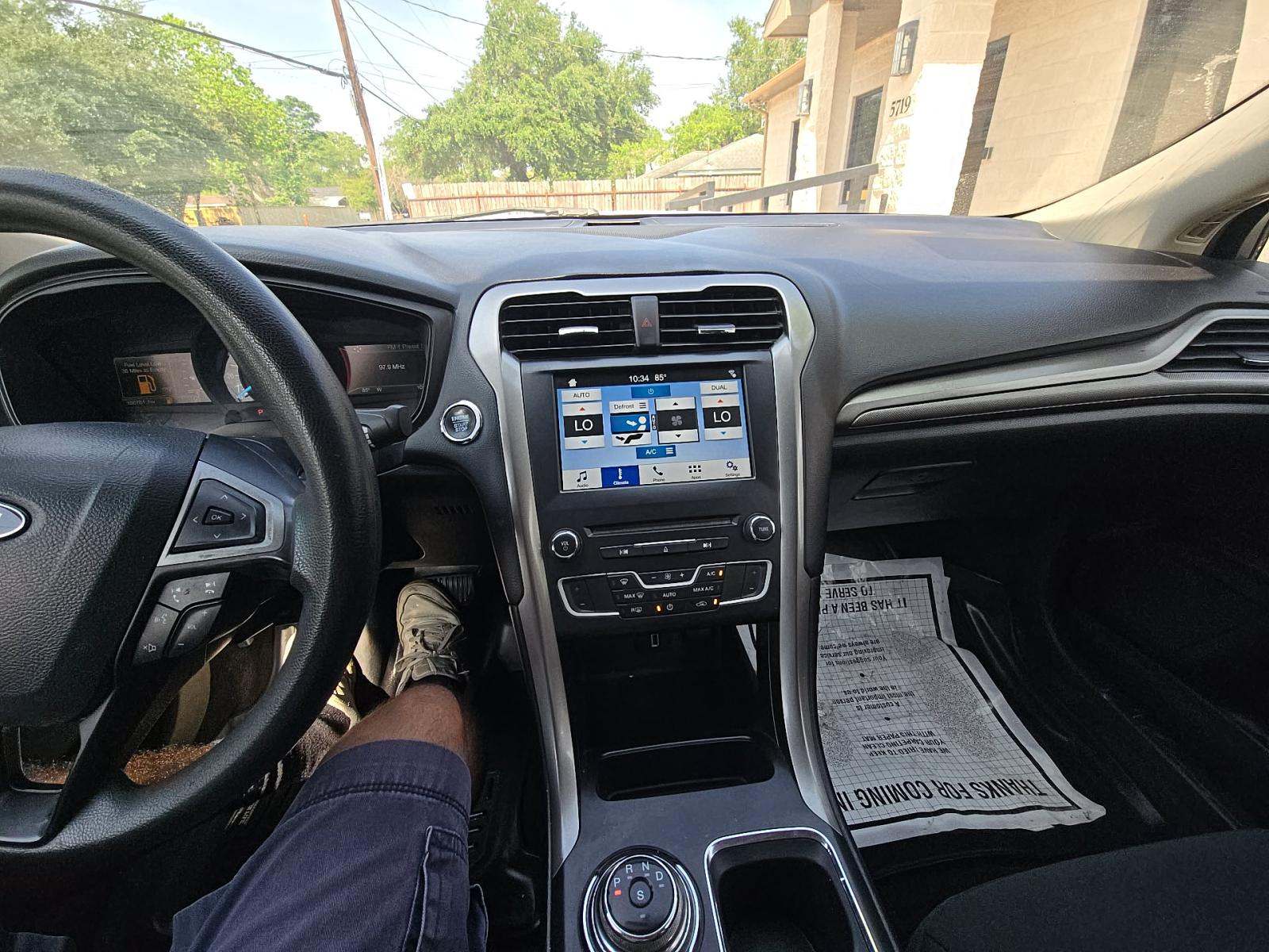 FORD FUSION - 6