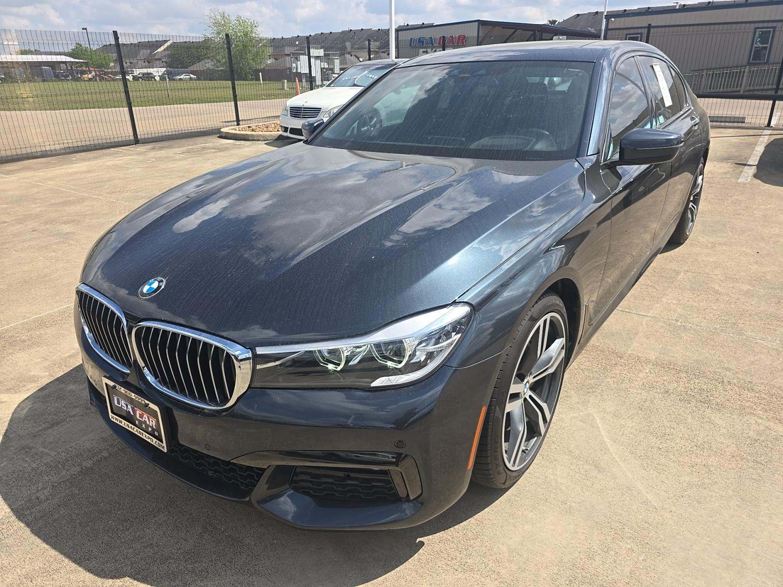 2019 BMW 7 Series 740i RWD