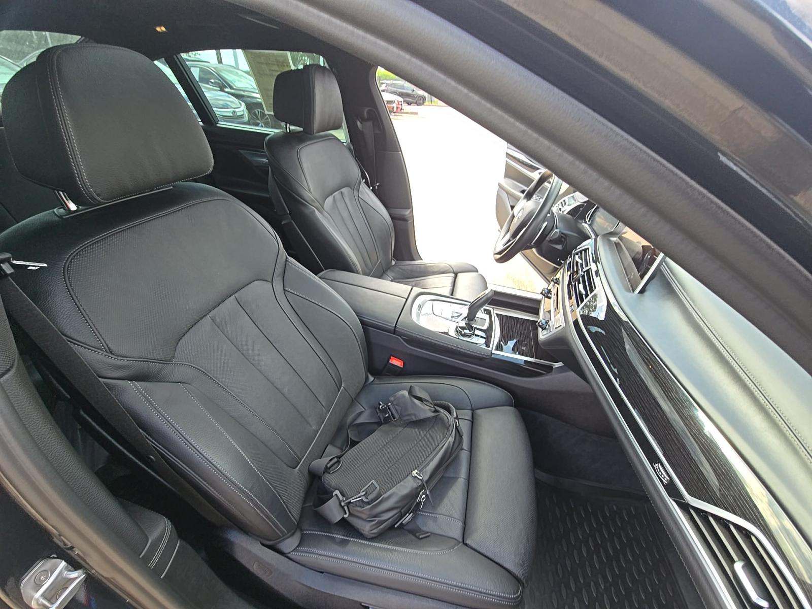 2019 BMW 7 Series 740i RWD