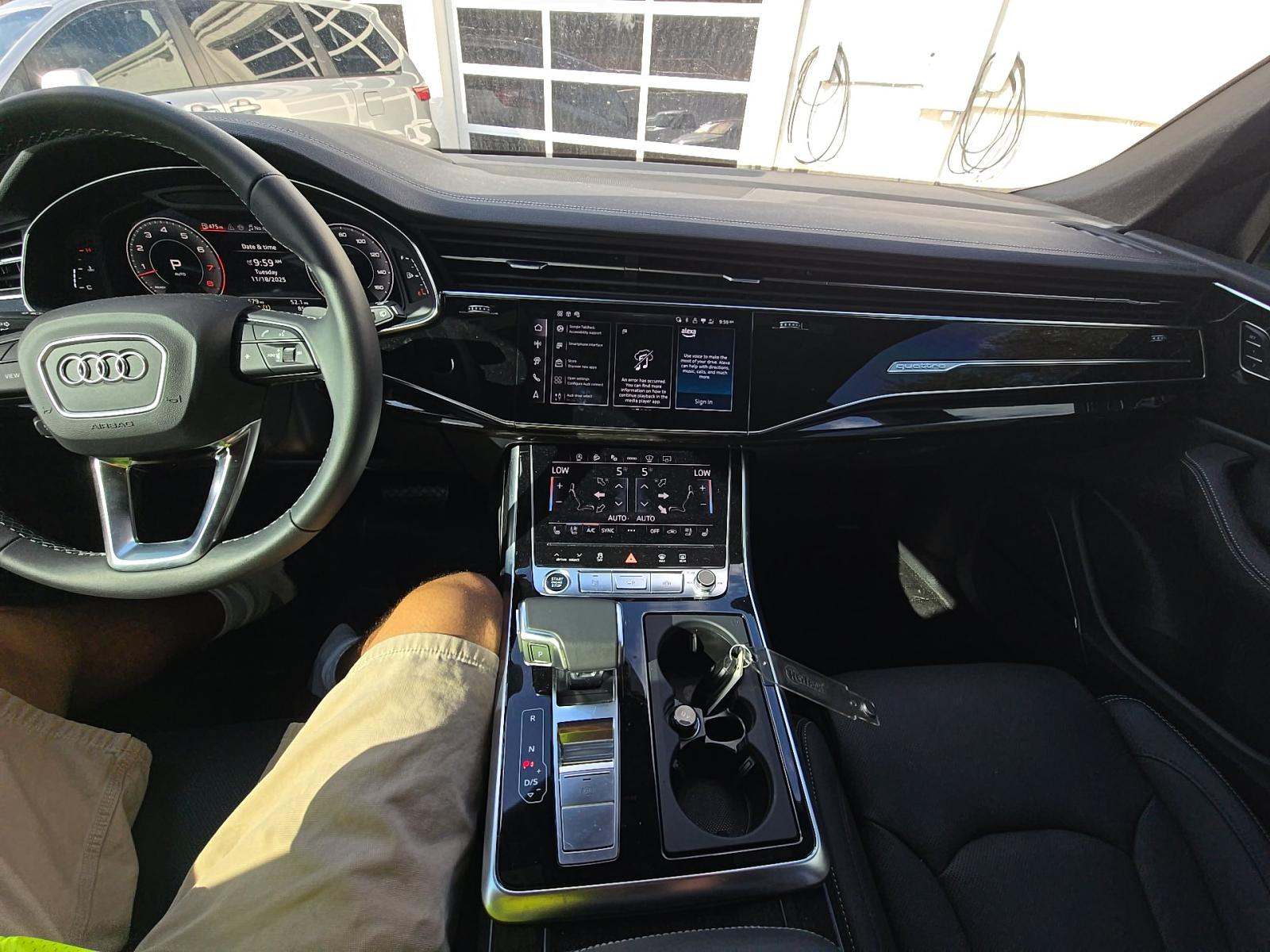 2025 Audi Q8 Prestige AWD