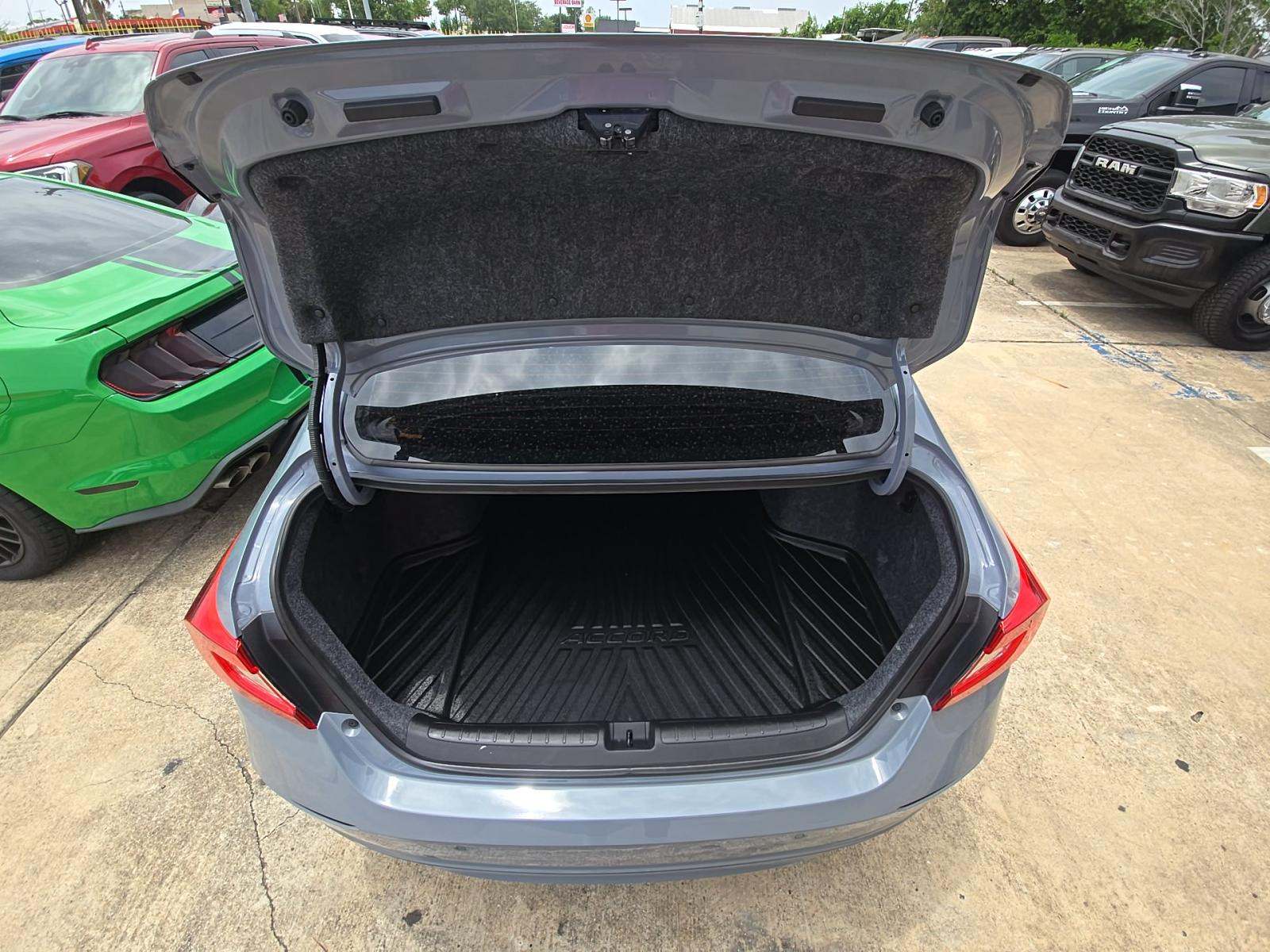 2021 Honda Accord Touring FWD