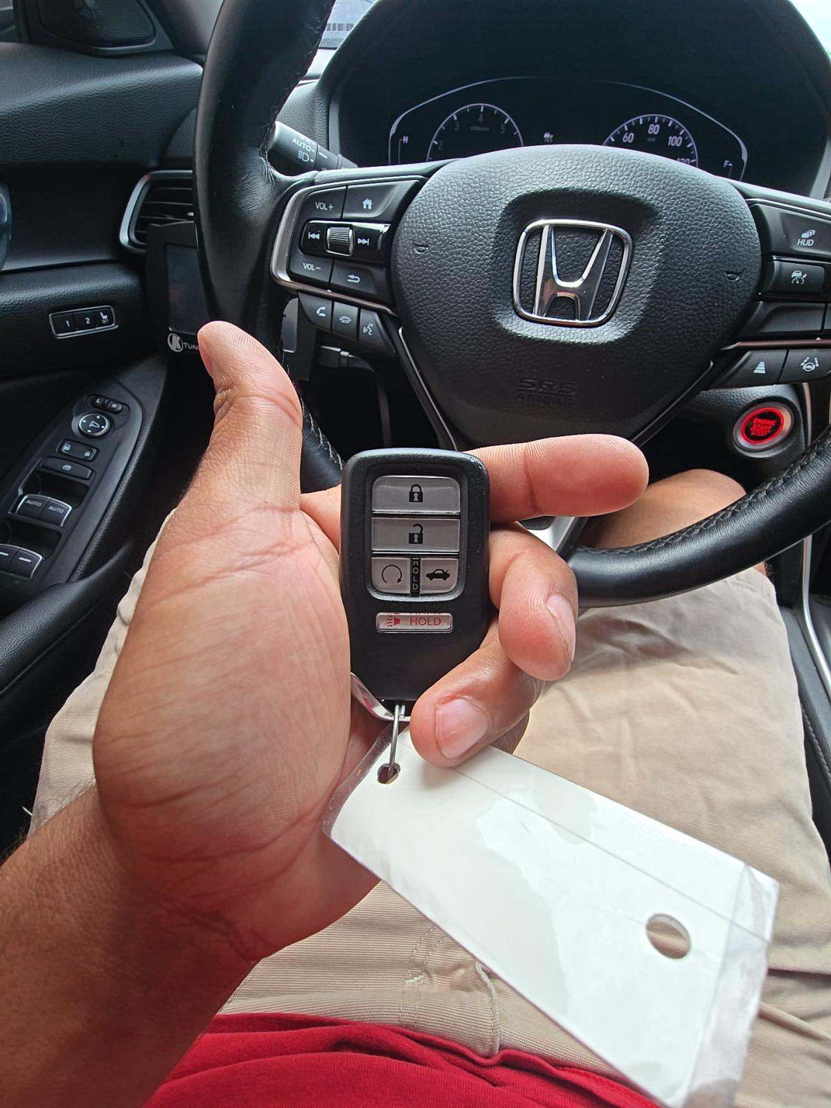 2021 Honda Accord Touring FWD