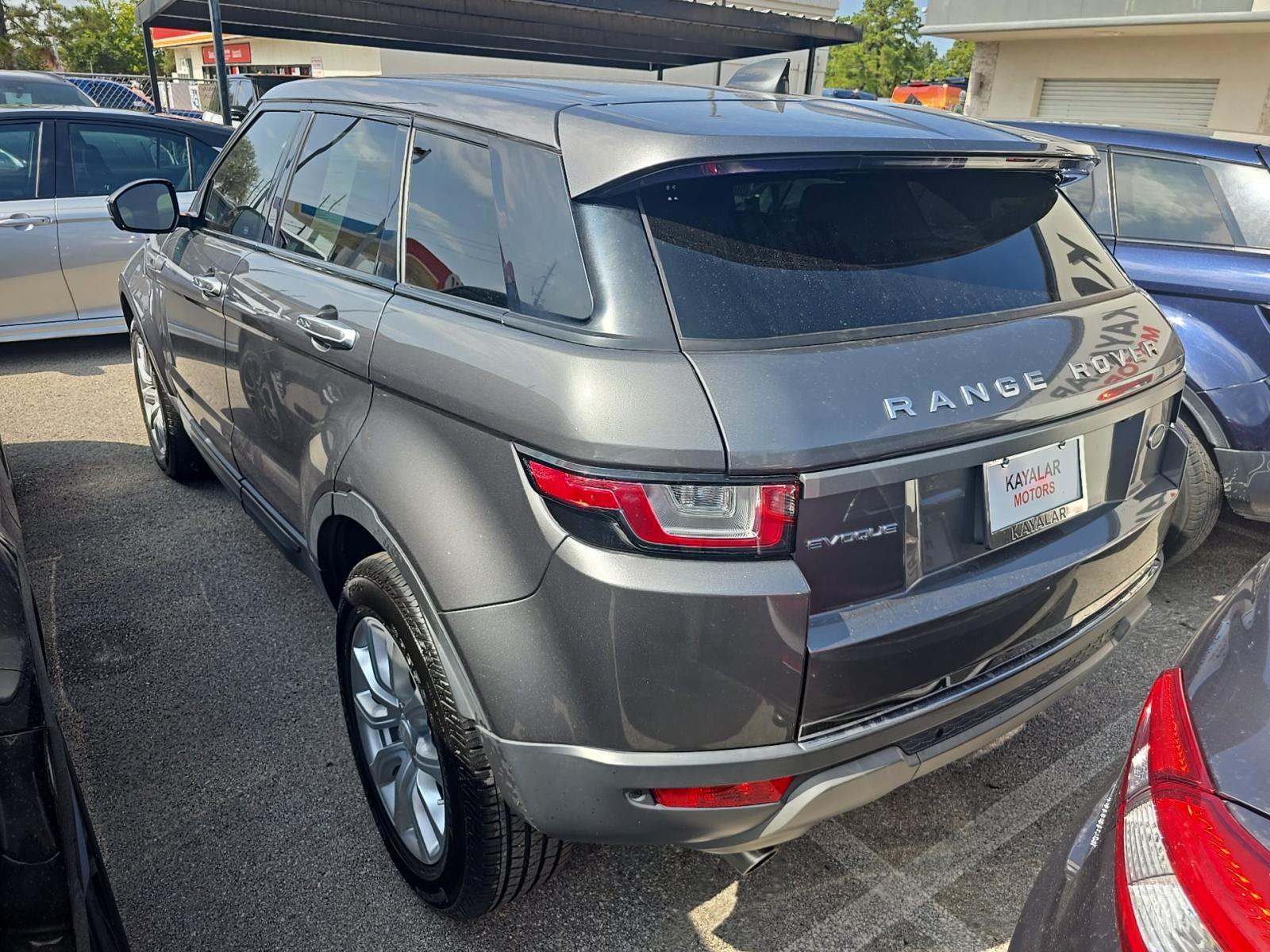 2018 Land Rover Range Rover Evoque SE AWD