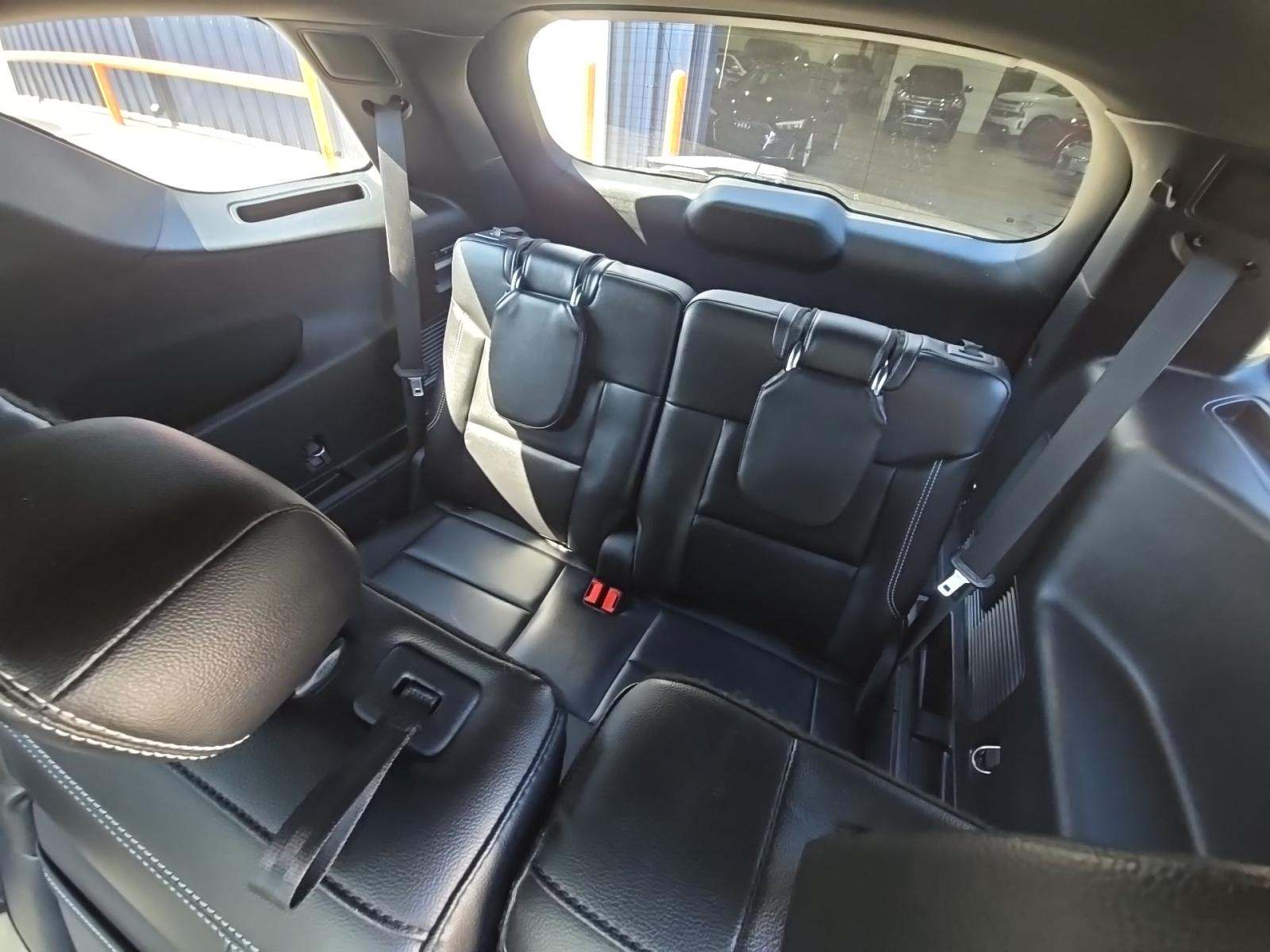 2022 Ford Explorer ST AWD