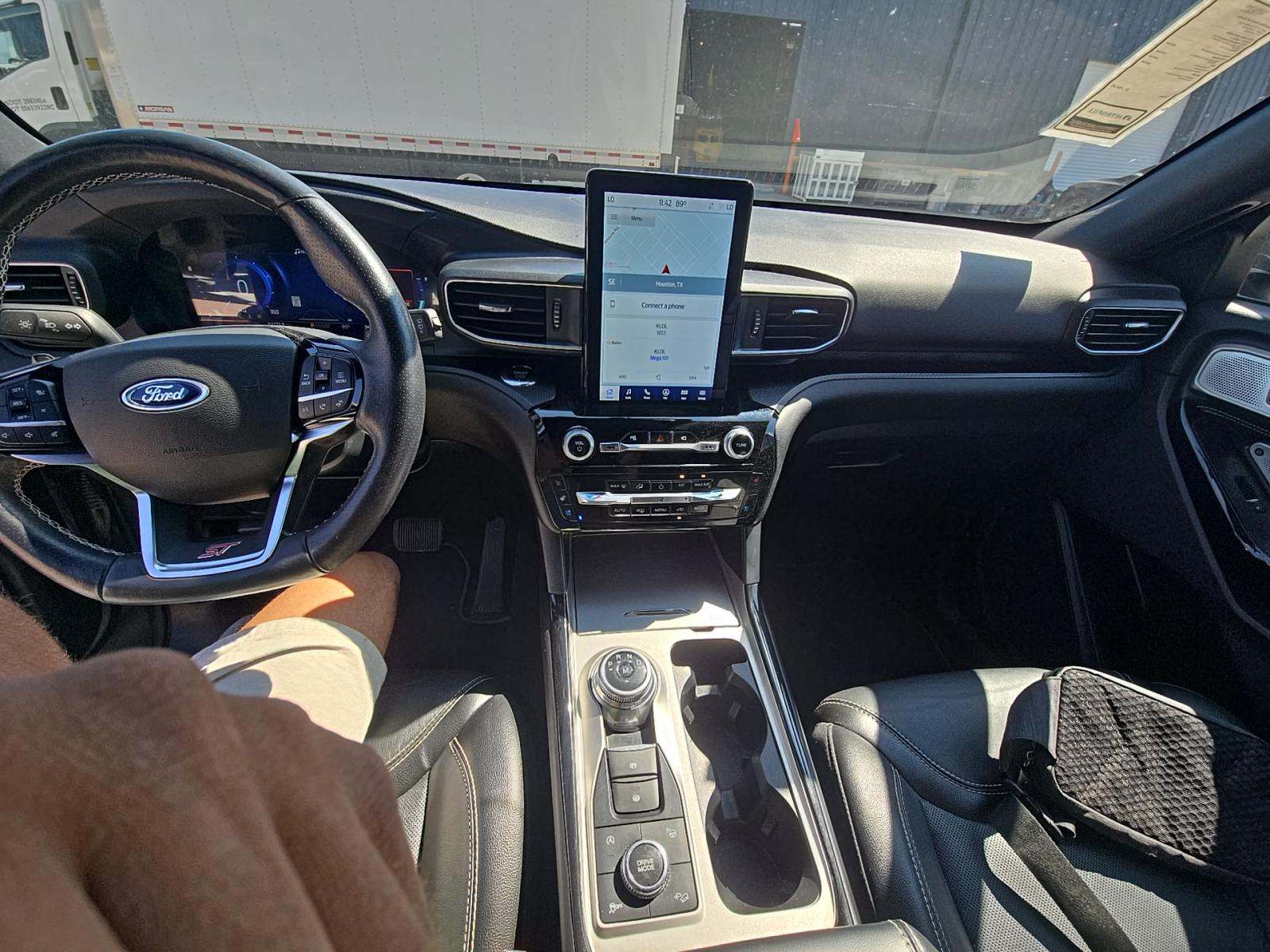 2022 Ford Explorer ST AWD