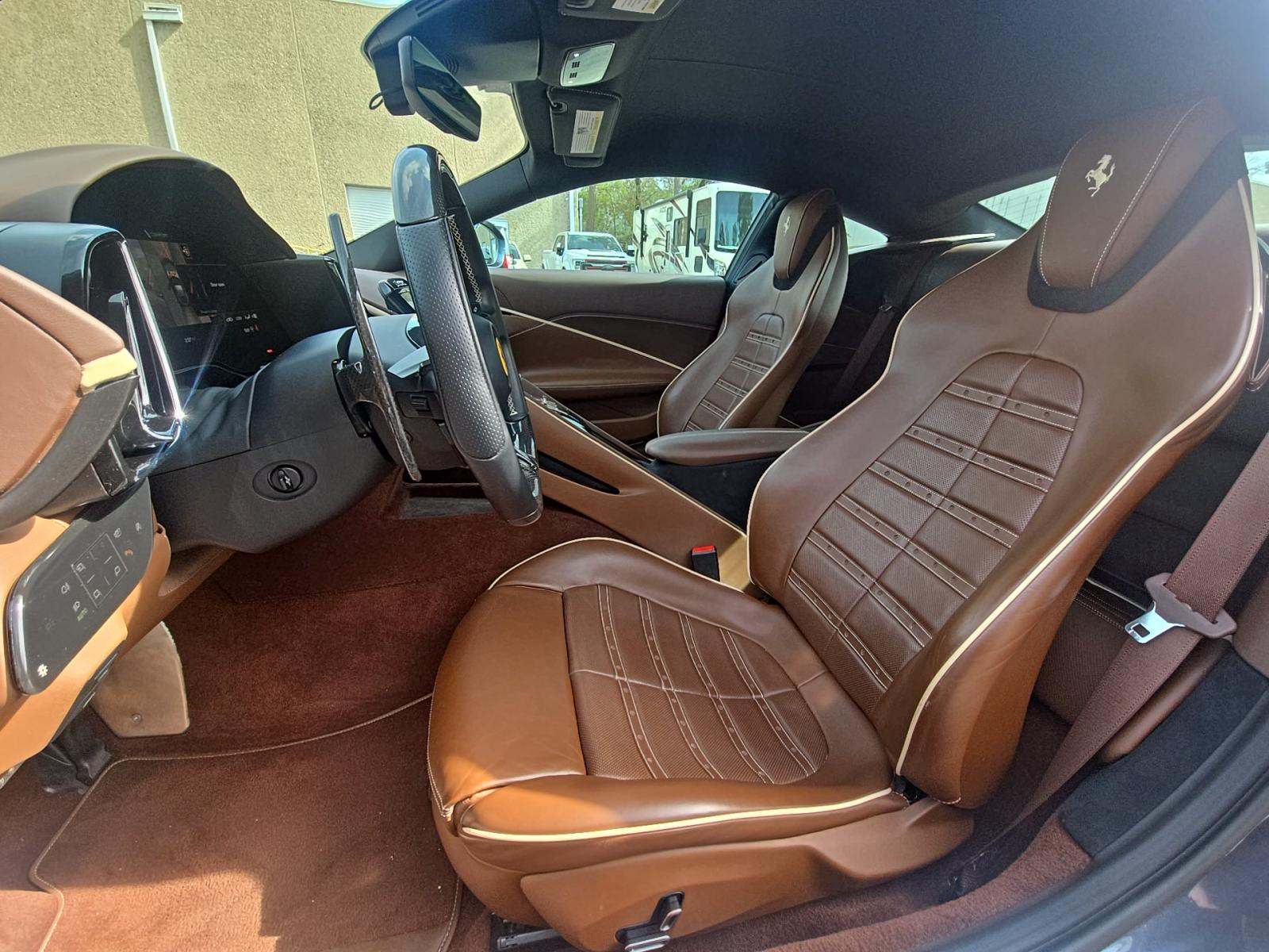 2021 Ferrari Roma Base RWD