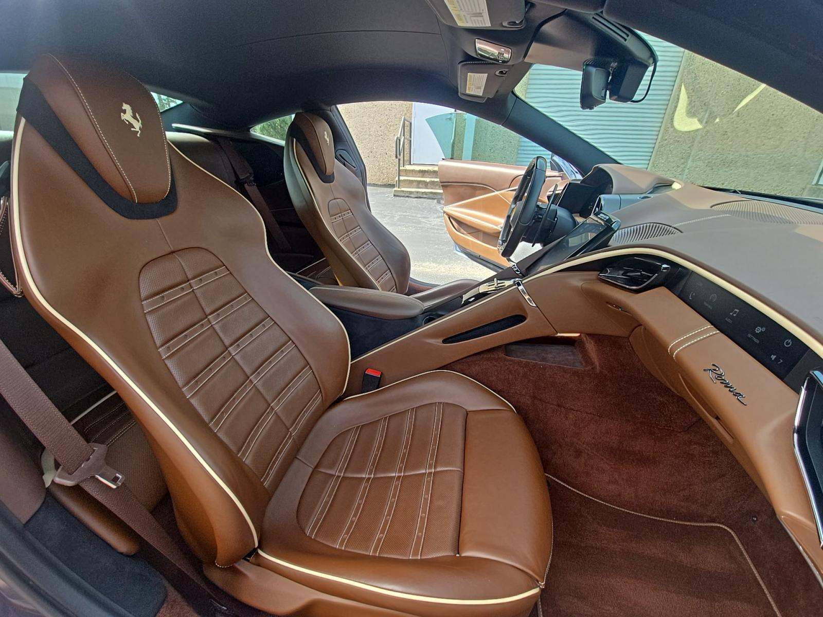 2021 Ferrari Roma Base RWD