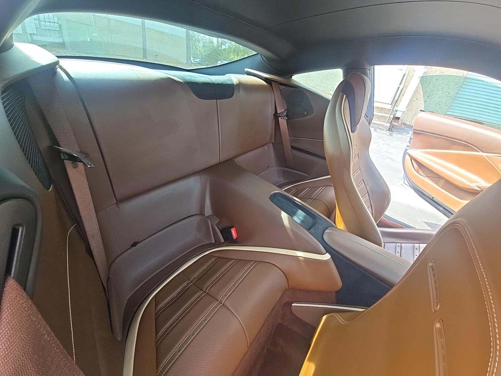 2021 Ferrari Roma Base RWD