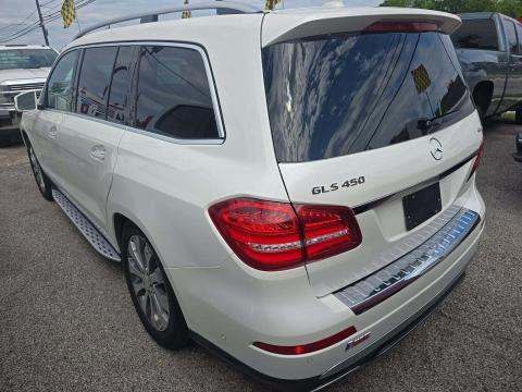 MERCEDES-BENZ GLS - 2
